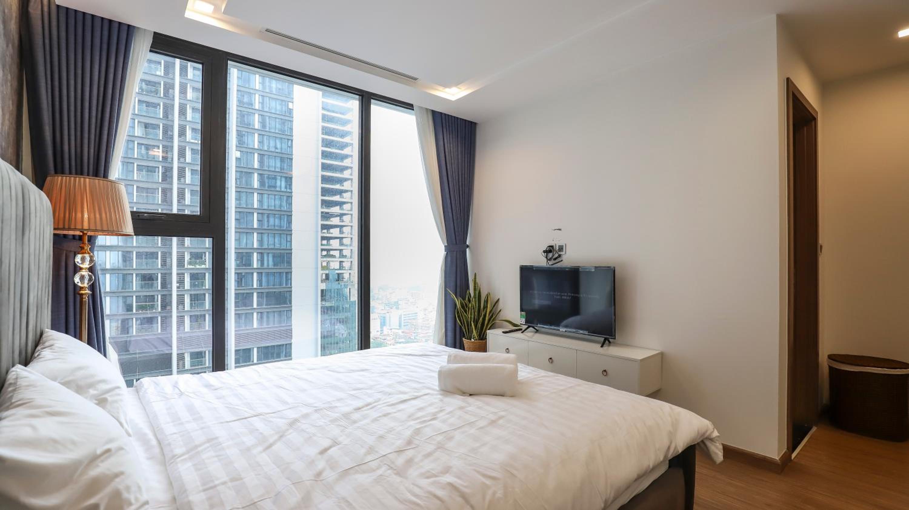 Vinhomes Metropolish Apartment Center Hanoi