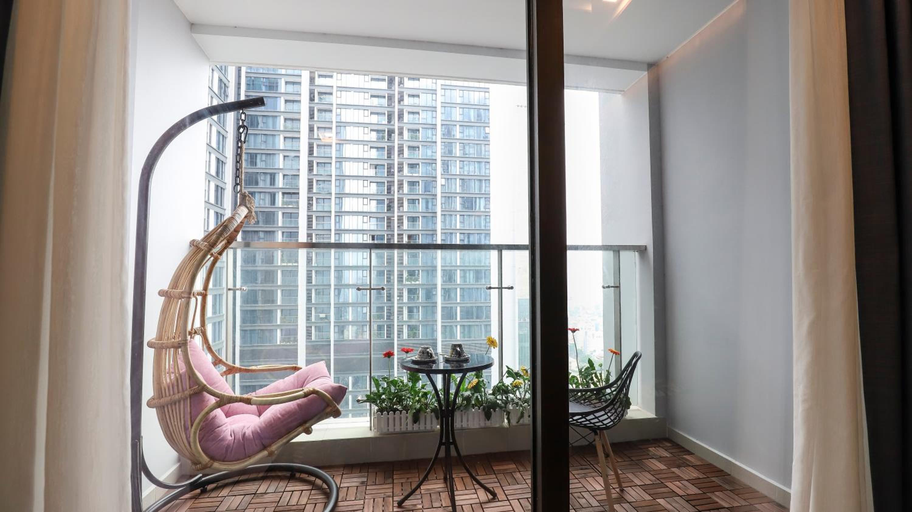 Vinhomes Metropolish Apartment Center Hanoi