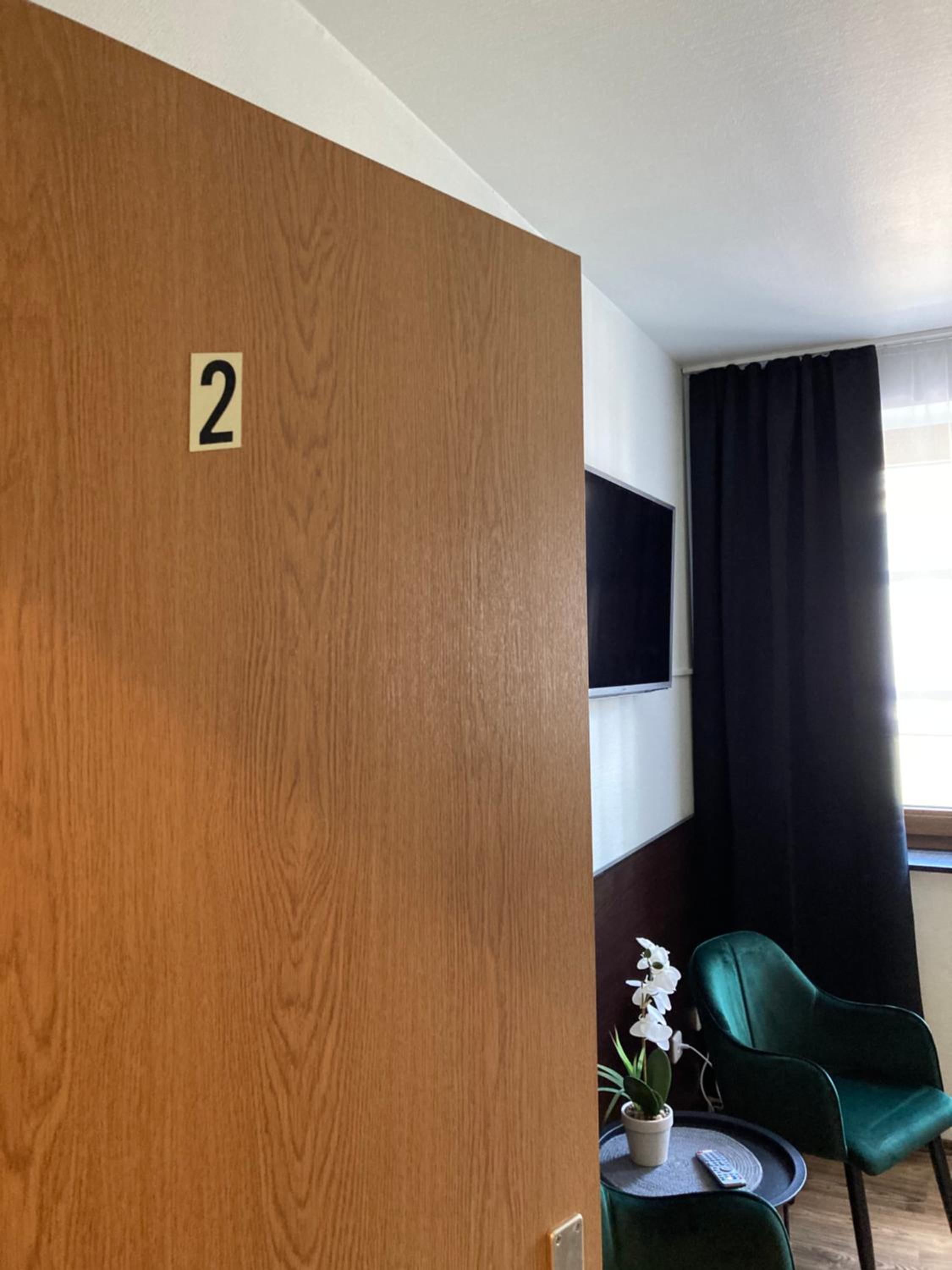 hotel room