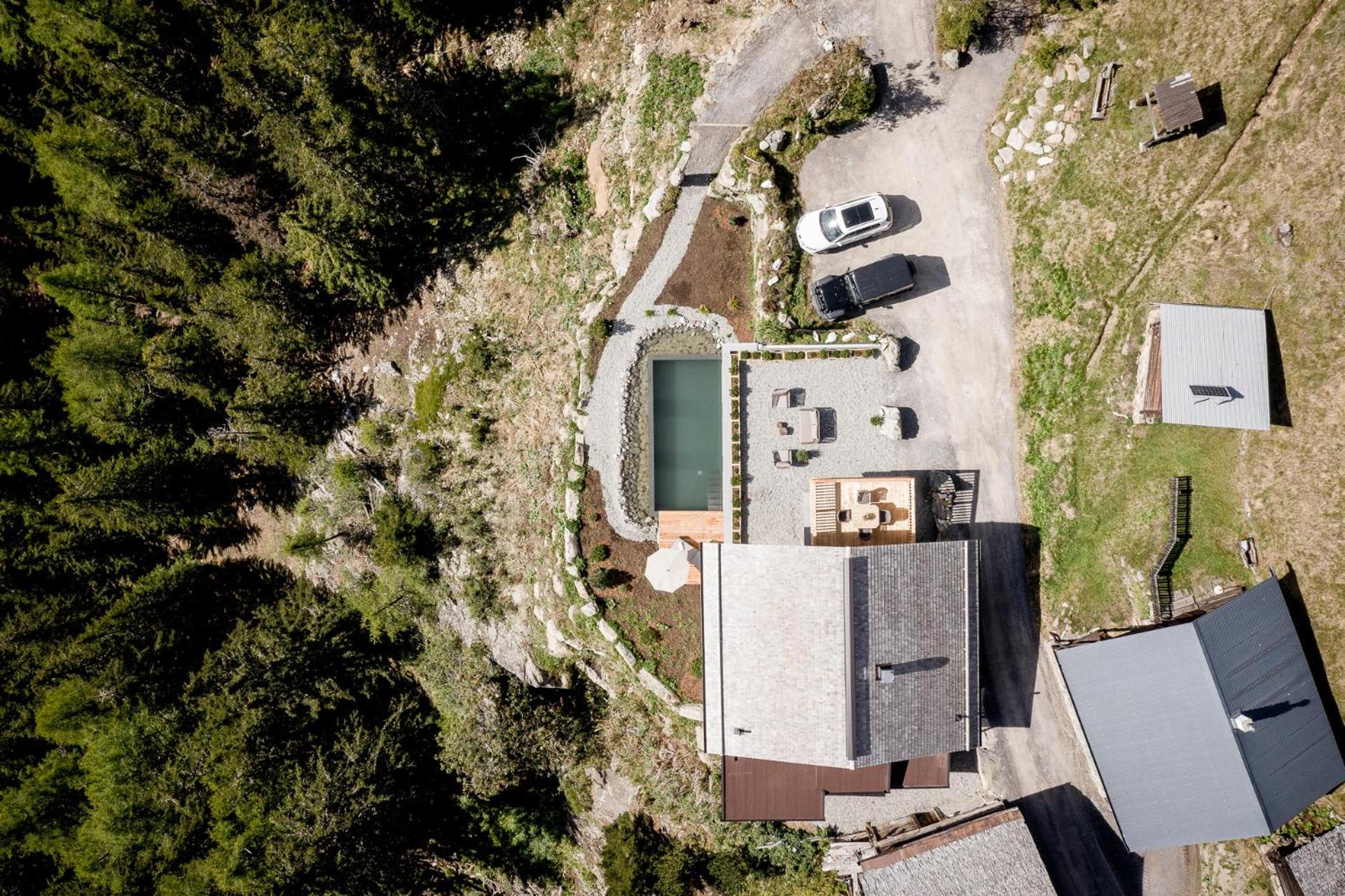Leni Mountain Chalet view 4