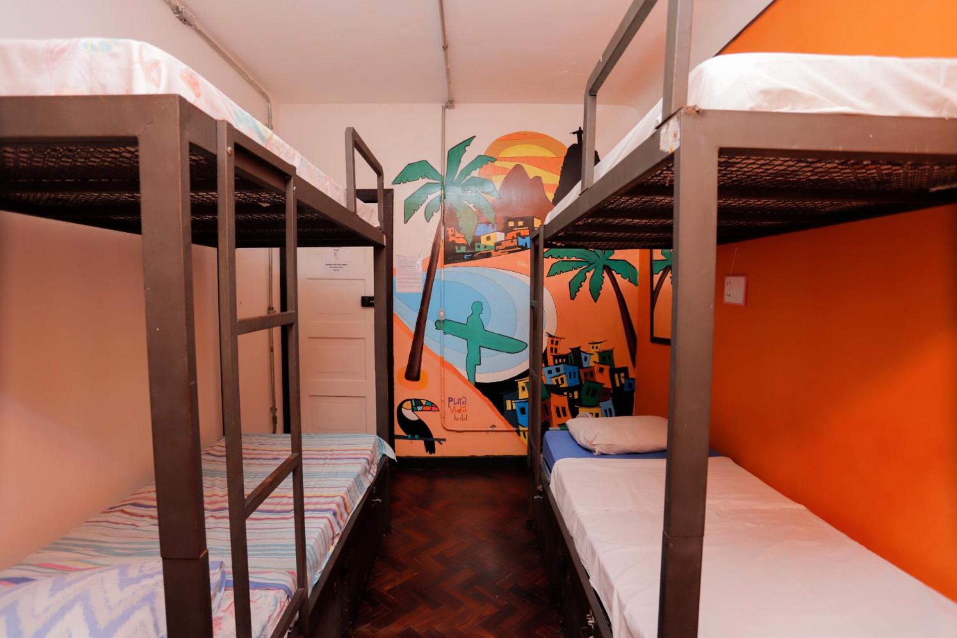 Pura Vida Hostel