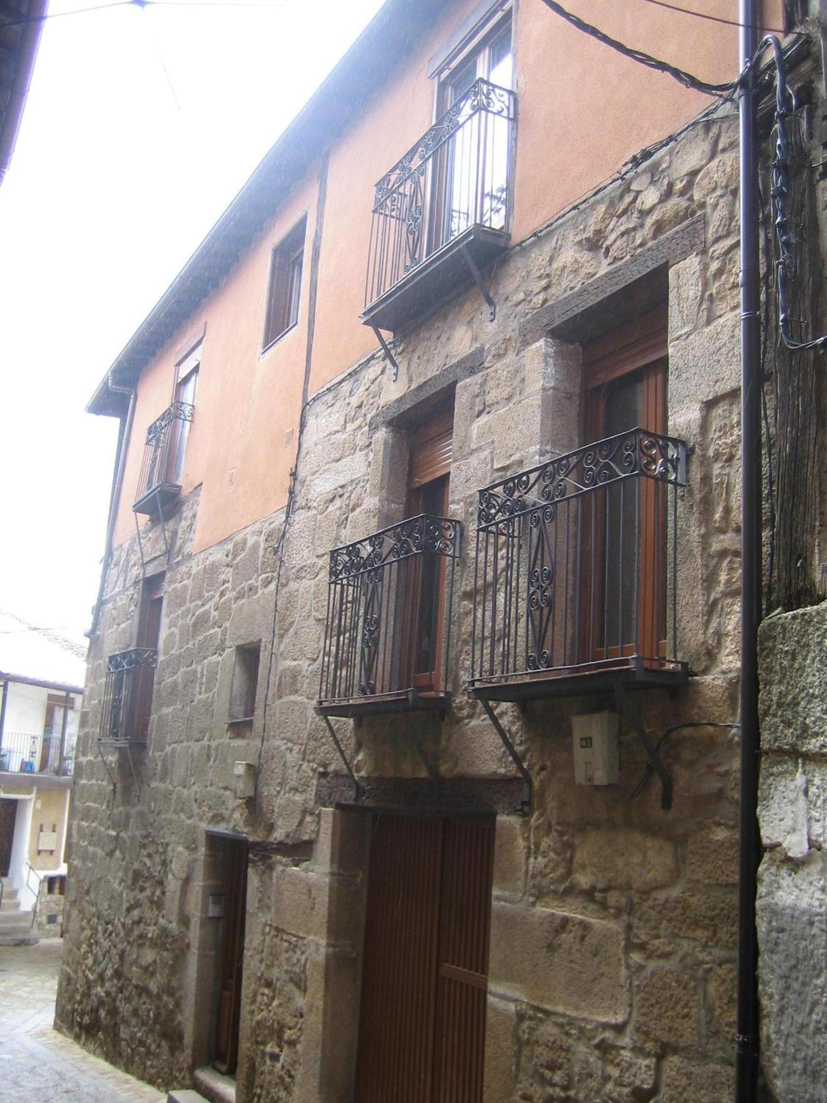 Photo 37