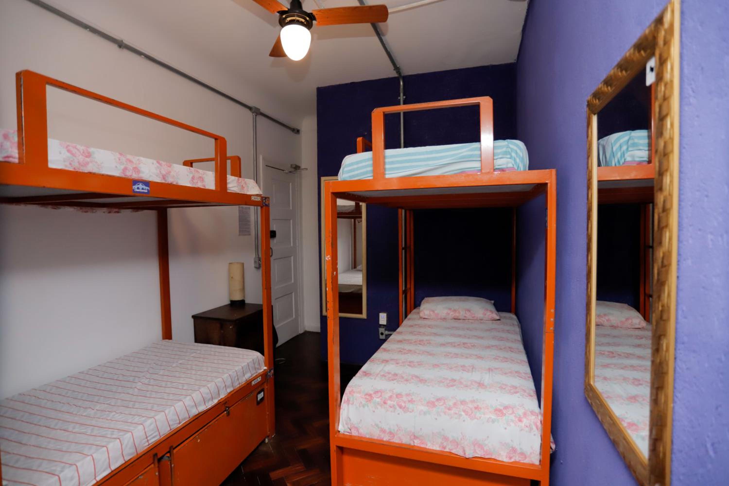 Pura Vida Hostel