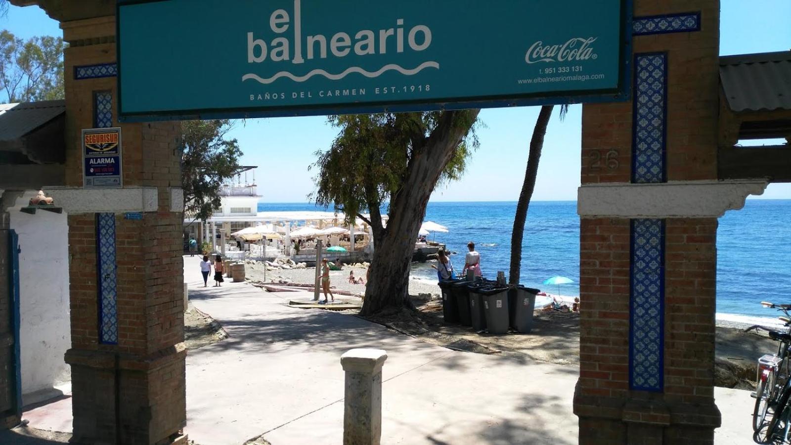 Villa Regionalista principios Siglo XX 1919 -Pedregalejo-Baños del Carmen-A UNOS METROS DEL MAR!!! PISCINA CLIMATIZADA BAJO PETICION