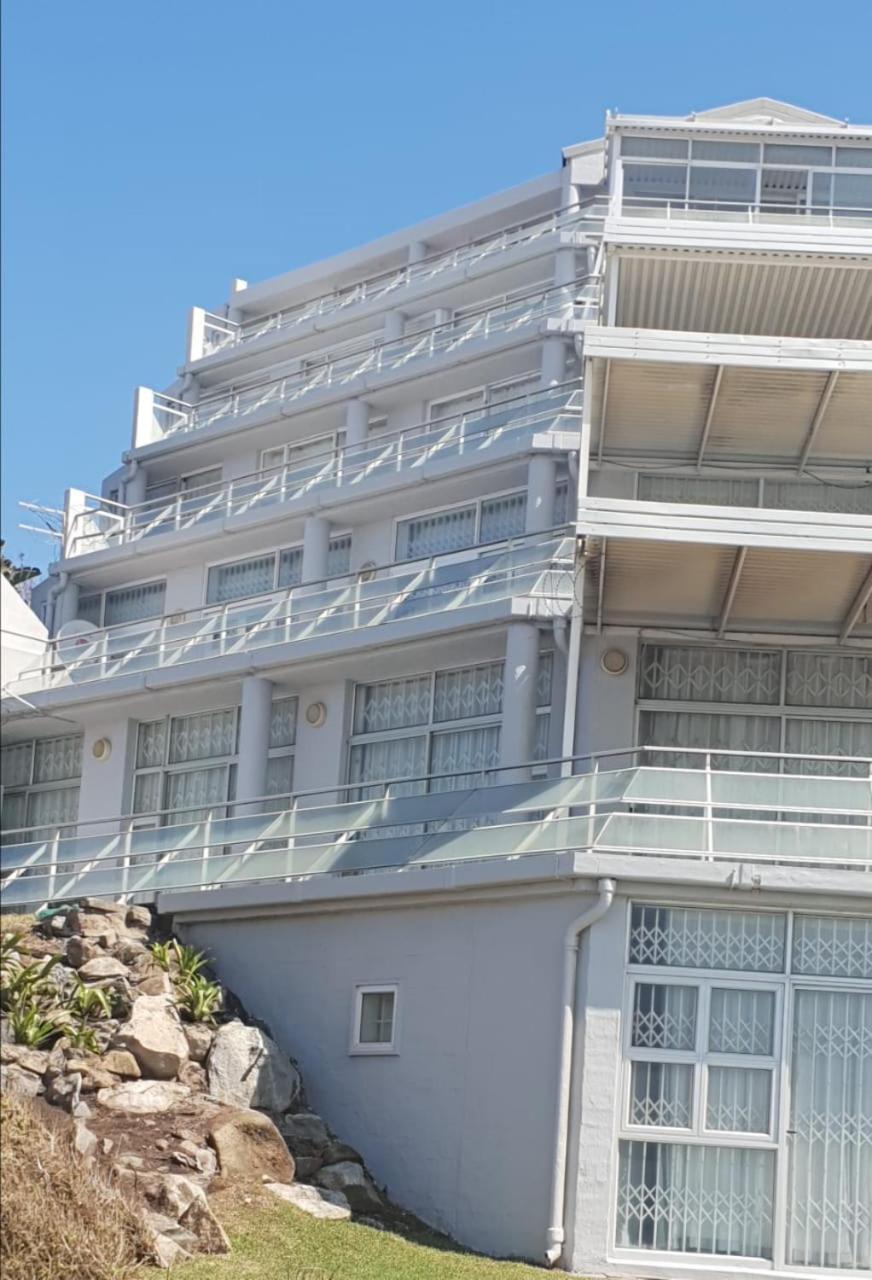Linden Terrace 6 view 2