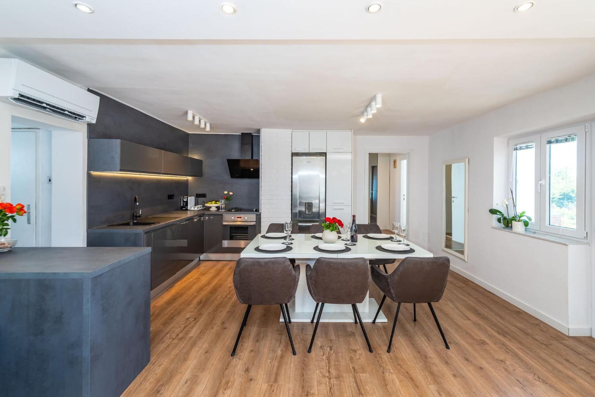 Apartment Marul view 5