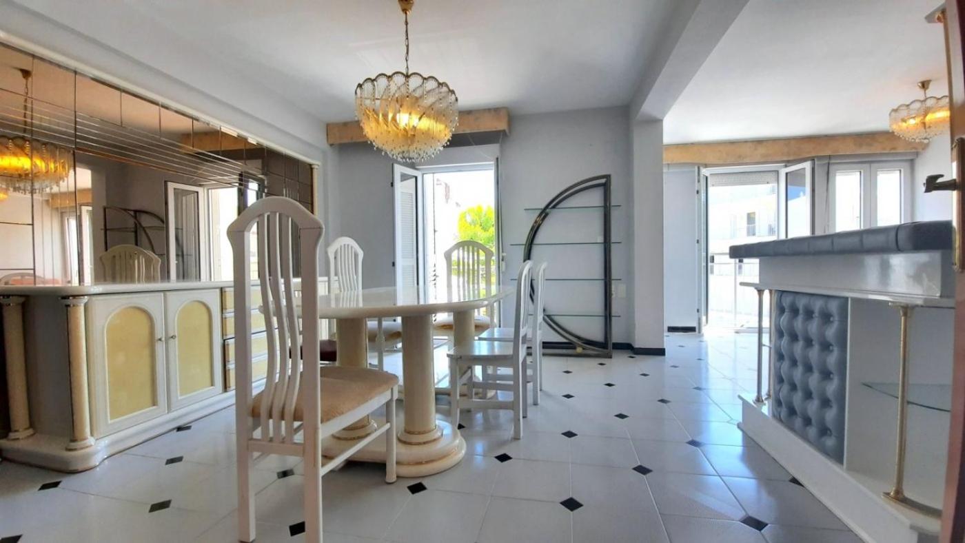 Apartamento Ducal con vistas al mar - Solo Familias