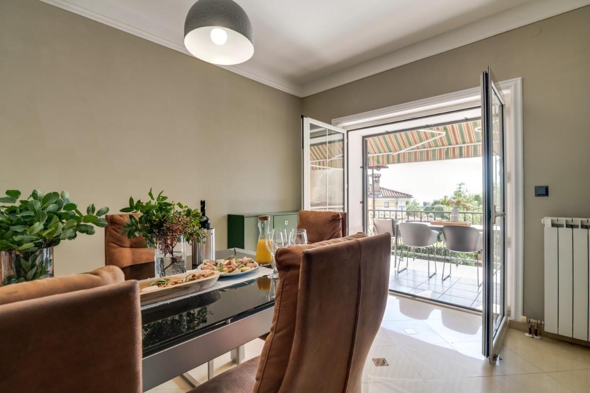 Luxury Apartment Regina view 4