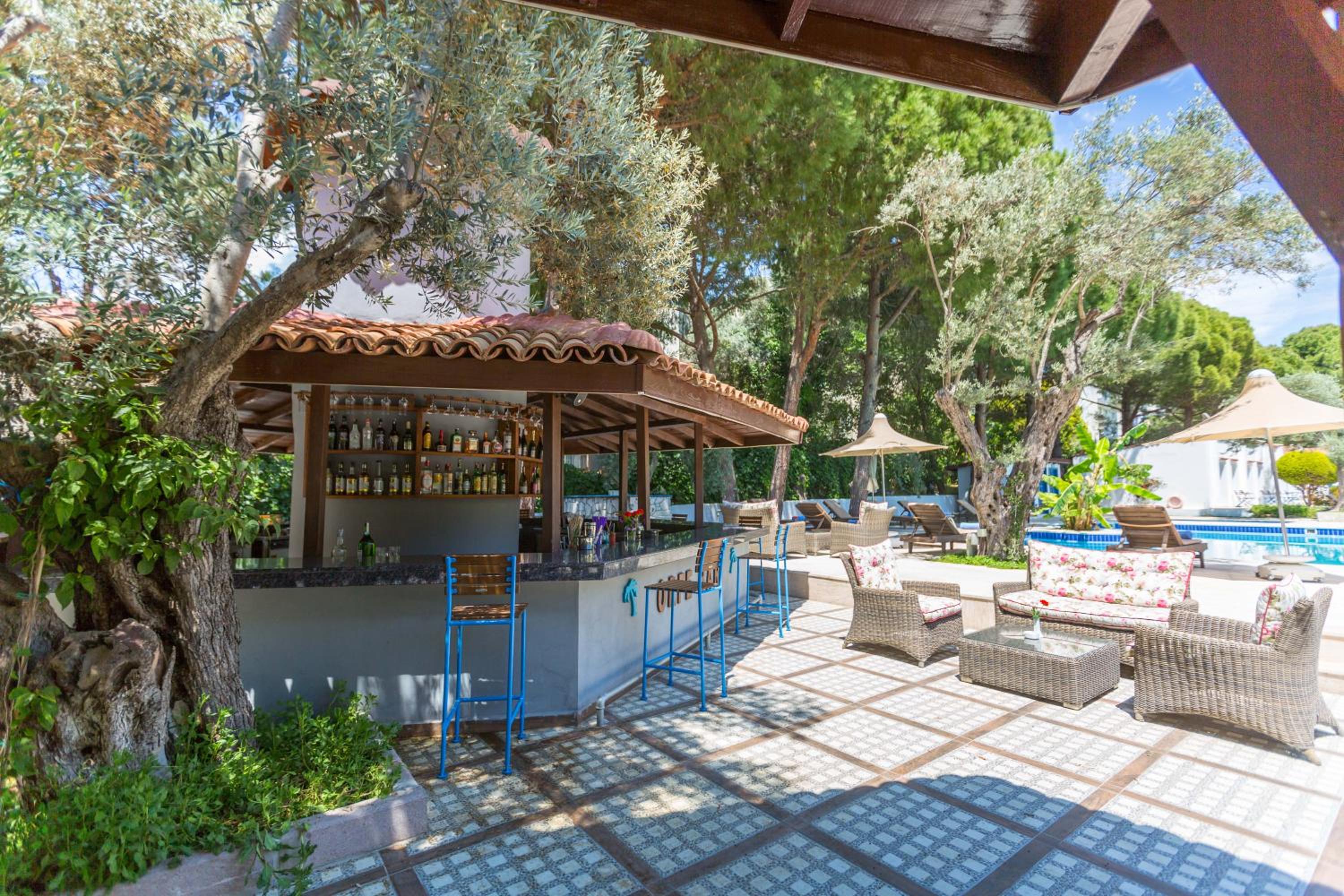 Risus Garden Marina Otel - Image 15