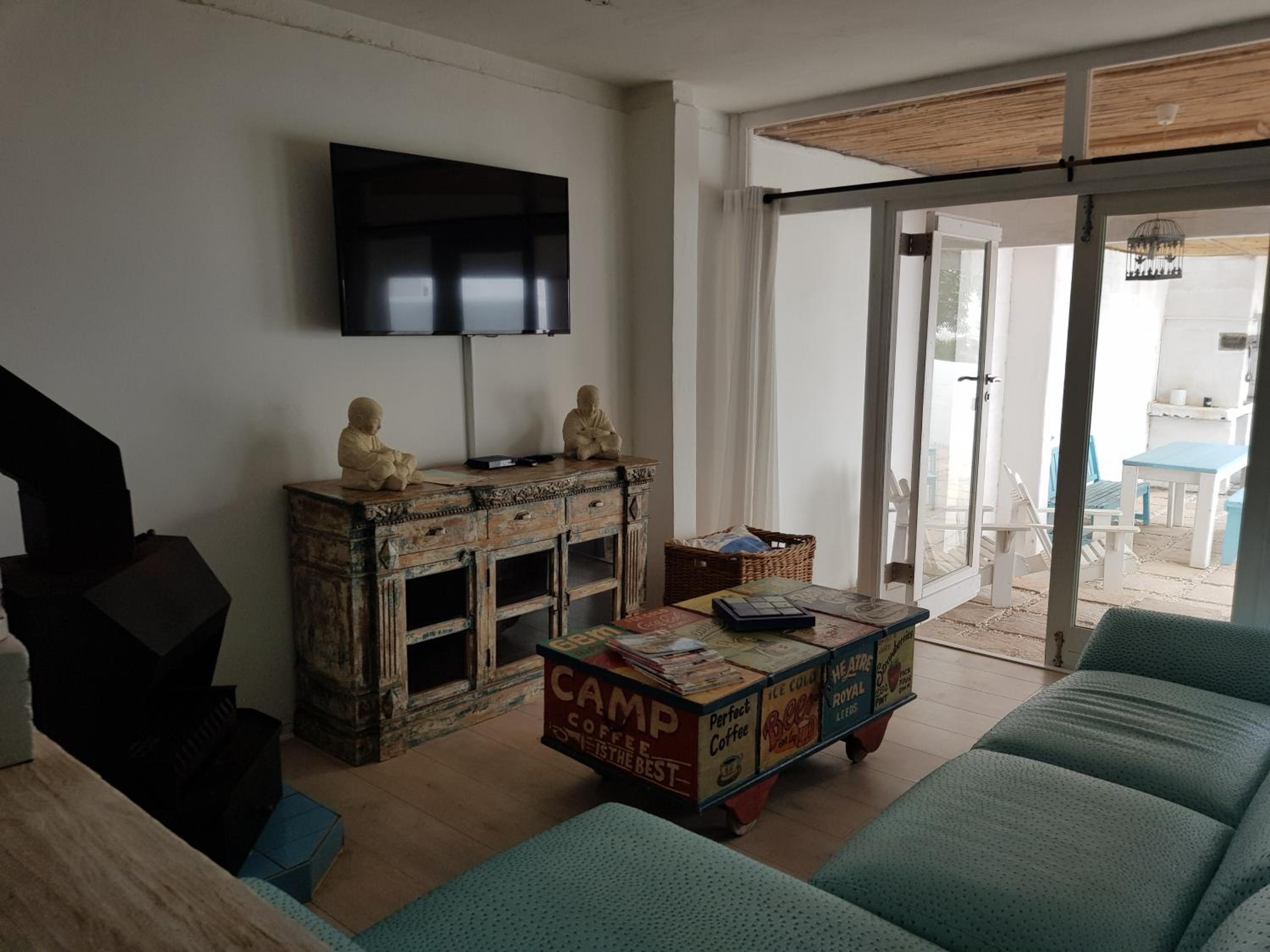 Mosselbank Beach Retreat 2A view 4