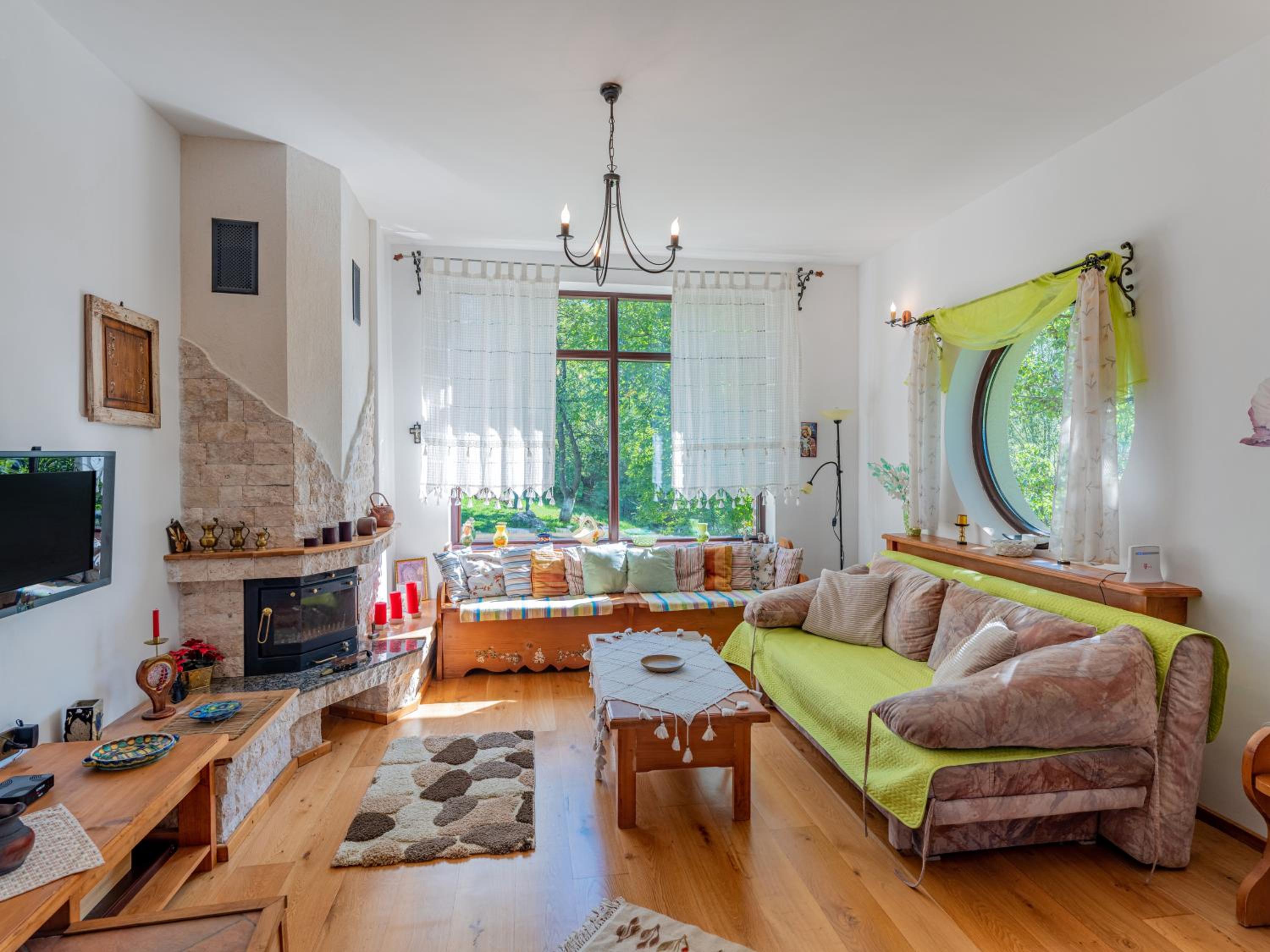 Casa de Cărămidă view 2