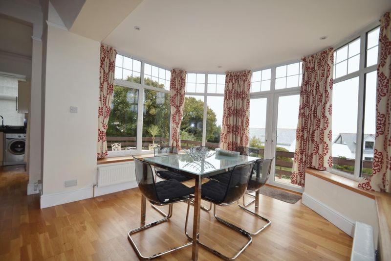 Rosemorran Holiday Apartments view 5