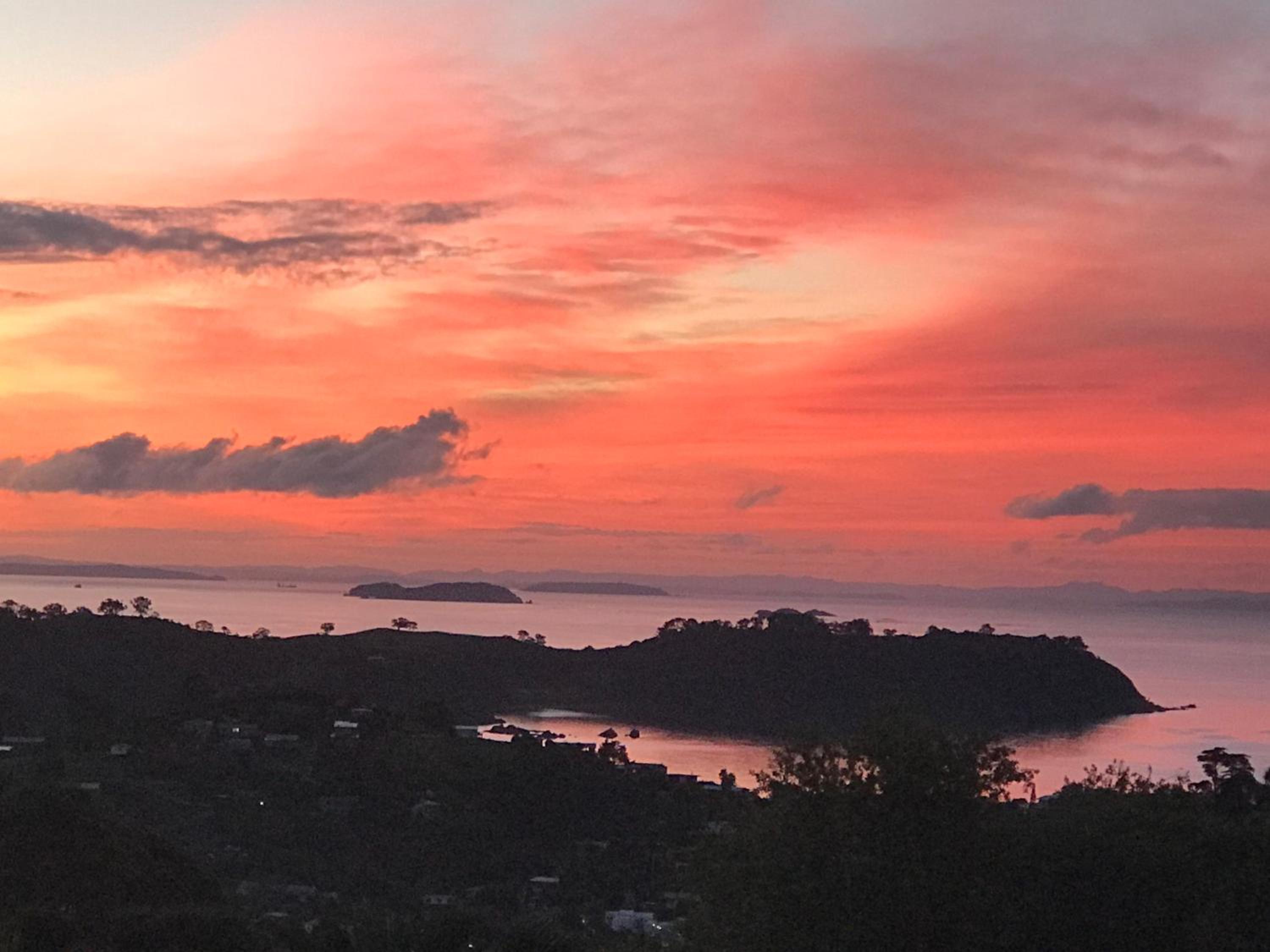 Sea La Vie - Waiheke Island Luxury Accommodation view 2