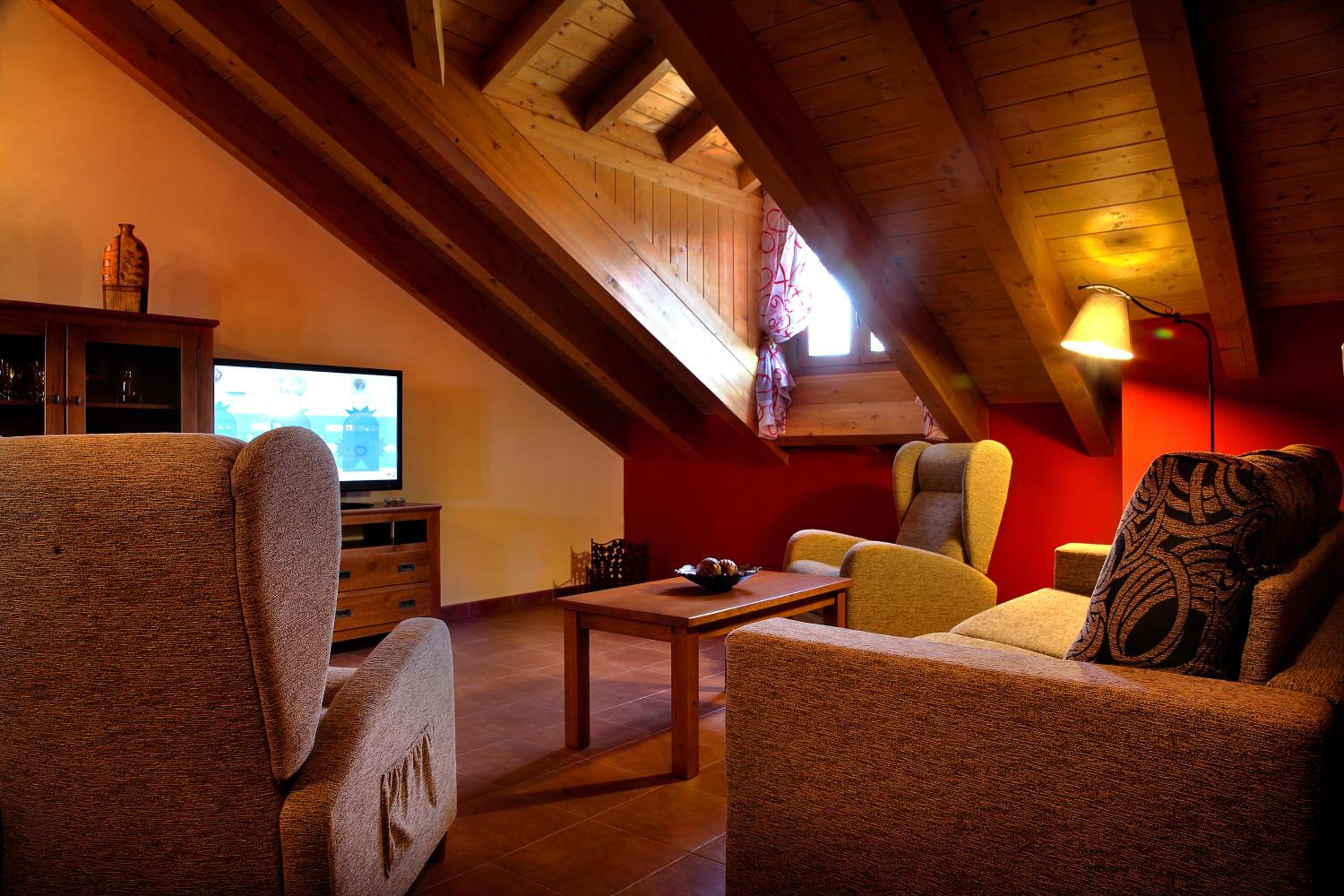 Casas Pirineo, Ainsa