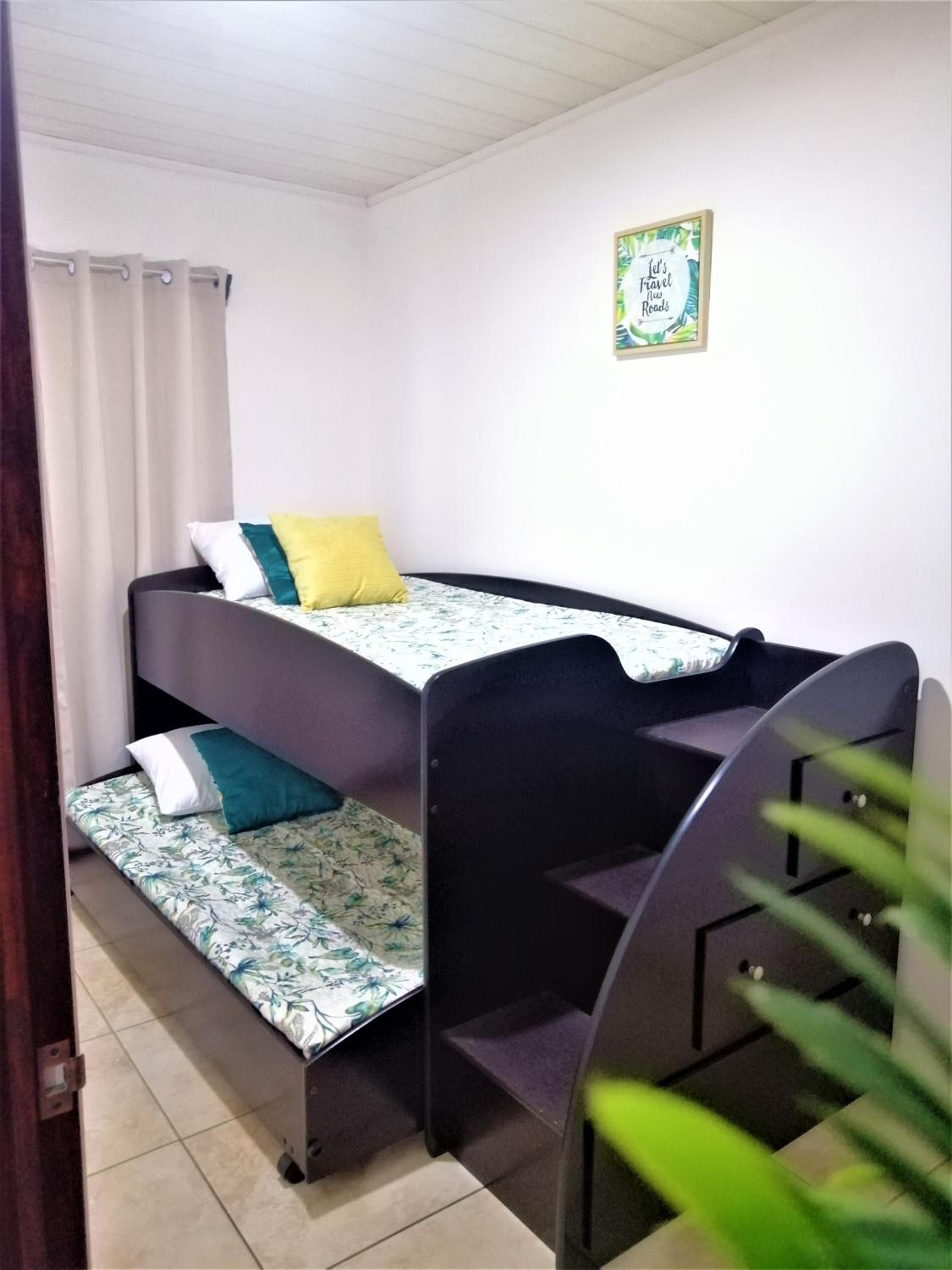 Kubo Apartment Private 2 Bedrooms 5 mins SJO Airport with AC view 4