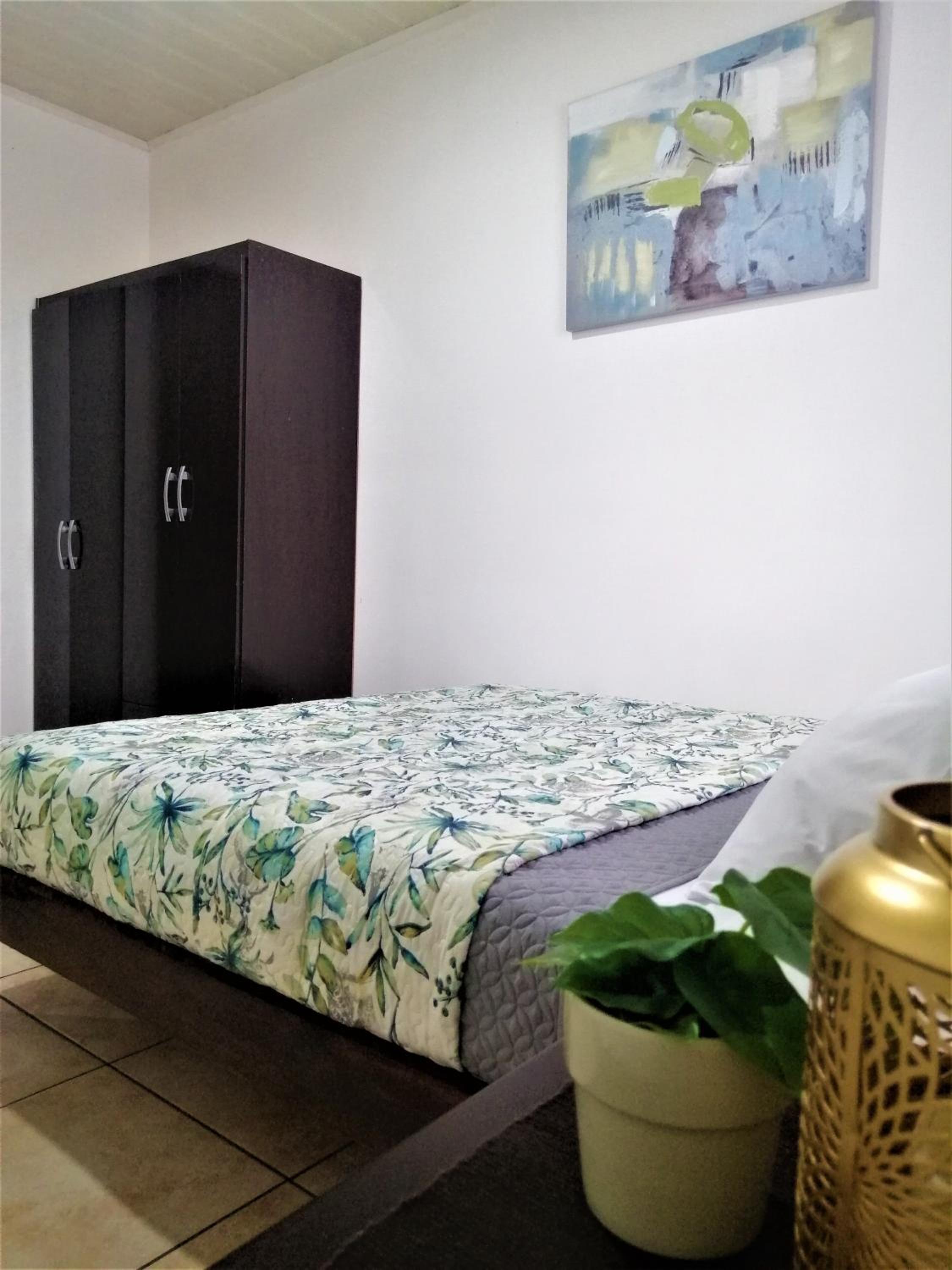 Kubo Apartment Private 2 Bedrooms 5 mins SJO Airport with AC view 3