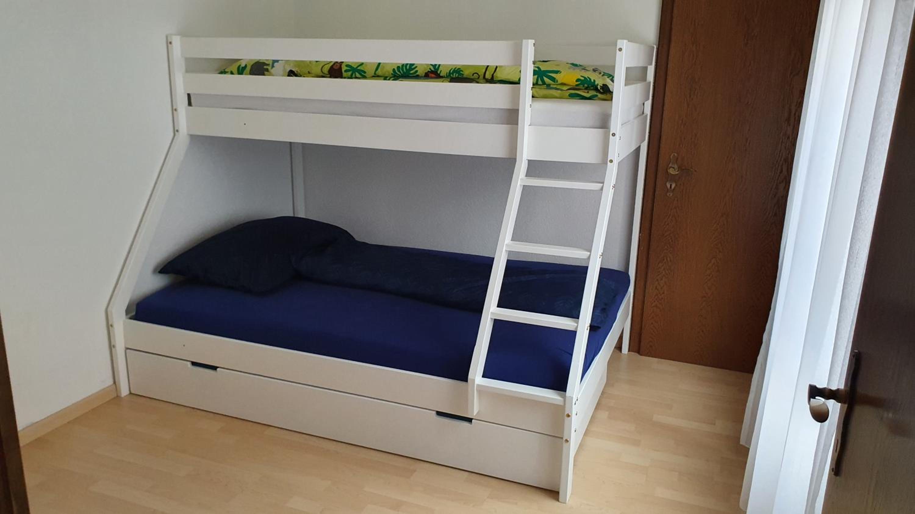 Moderne Wohnung im Zentrum von Leukerbad, Haus Topas