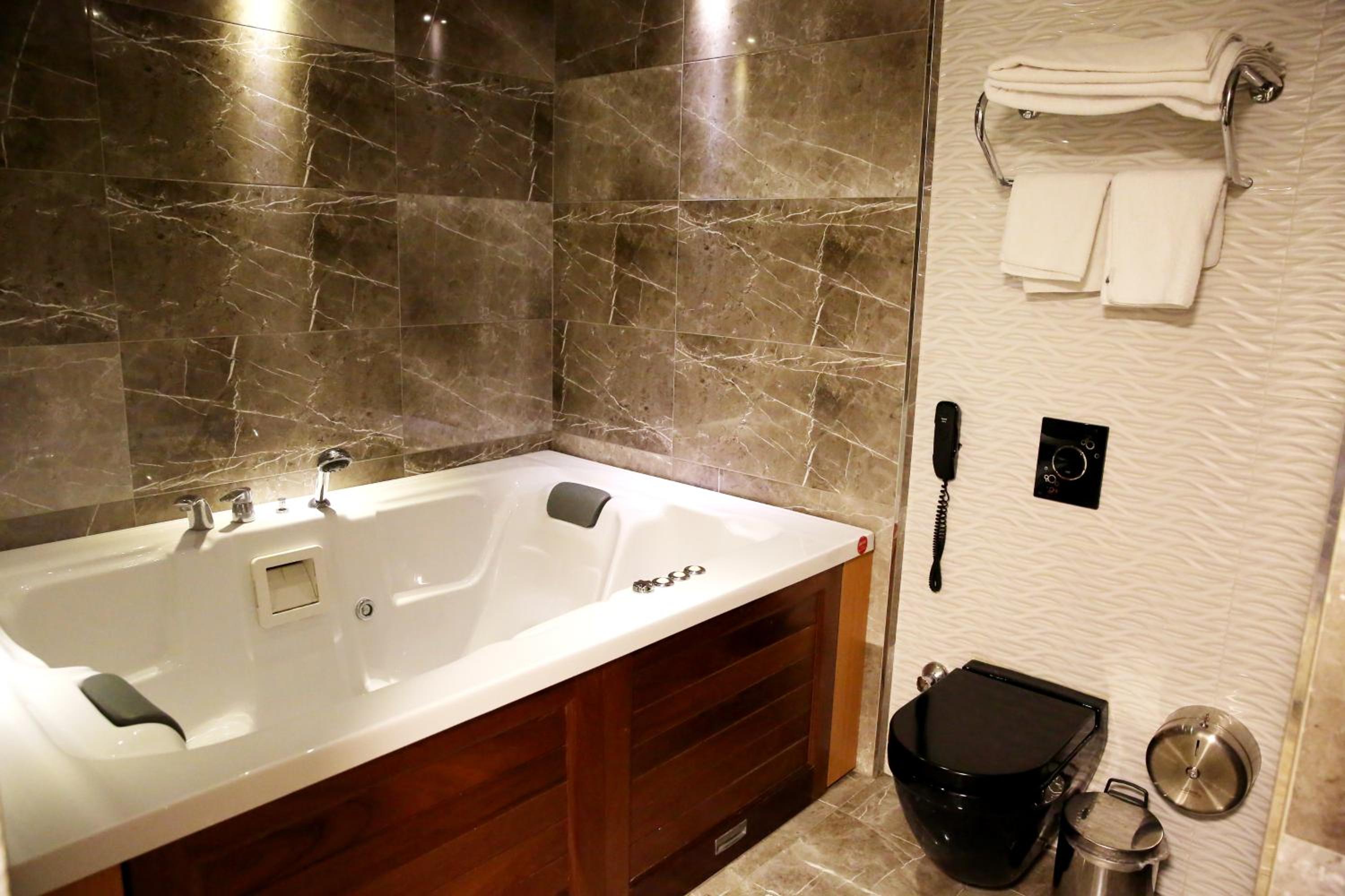Emirtimes Otel&Spa - Tuzla - Image 39