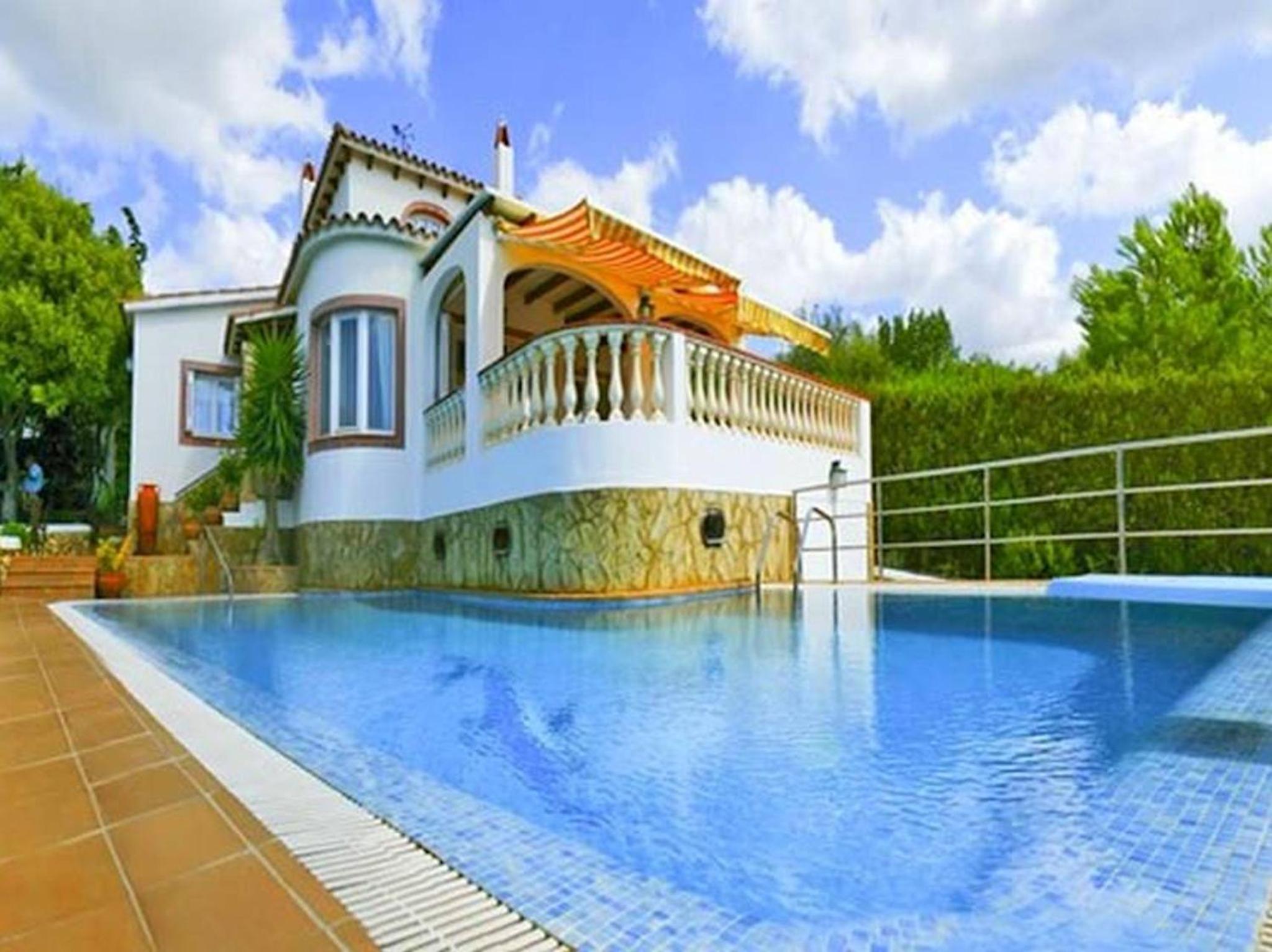 Casa Illote - Well Furnished 3 Bedroom Villa - Great Pool Area view 3