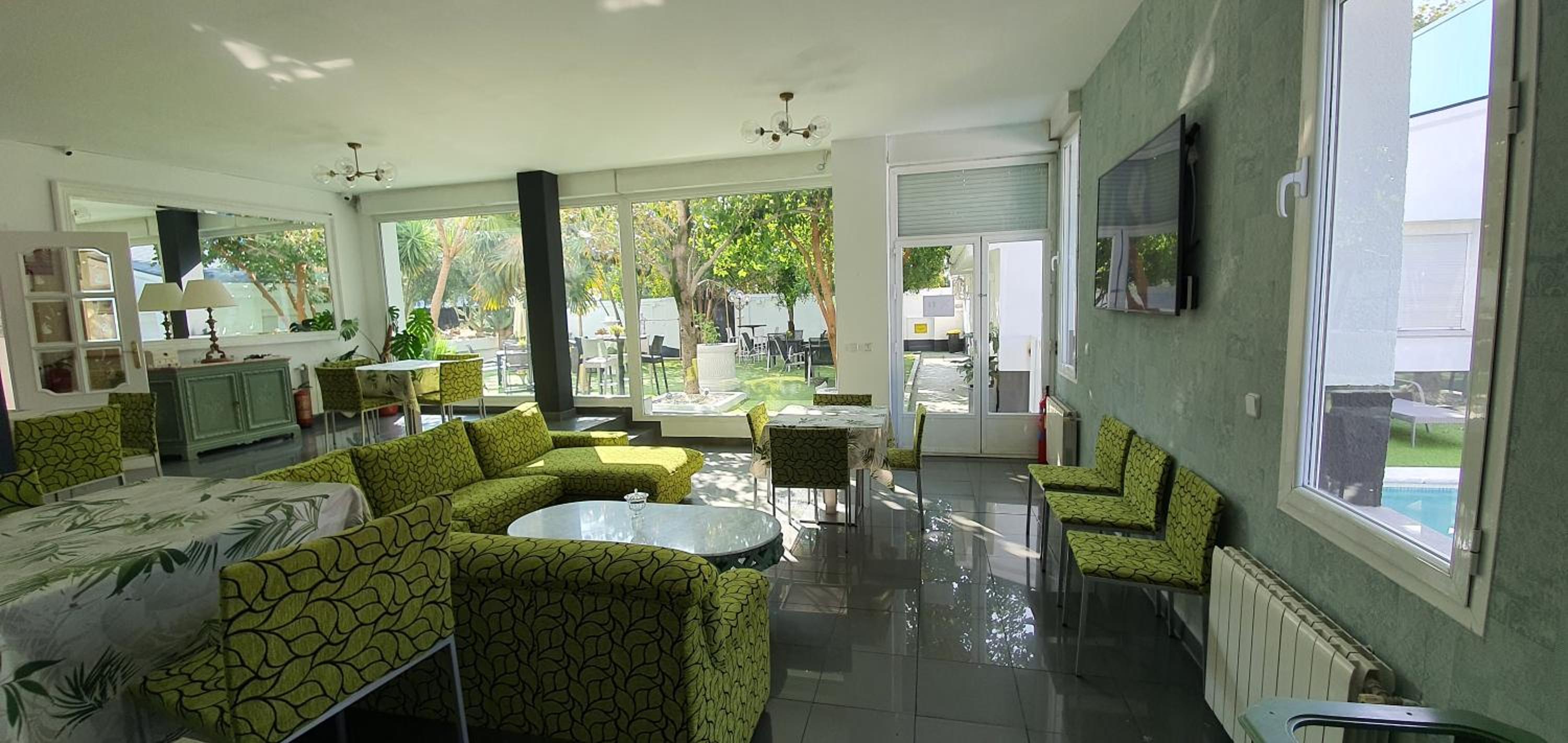 lounge