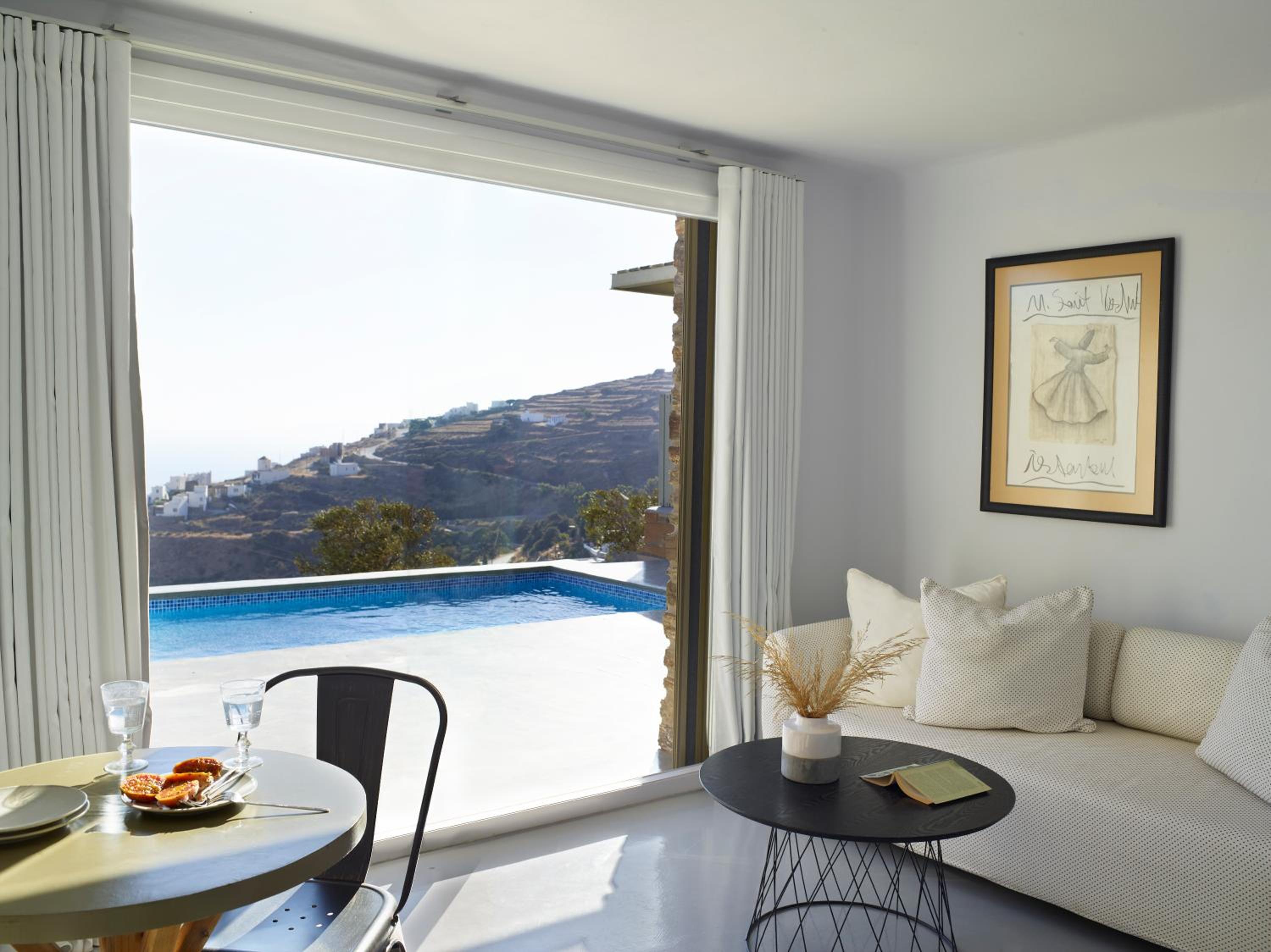 Aeolis Tinos Suites