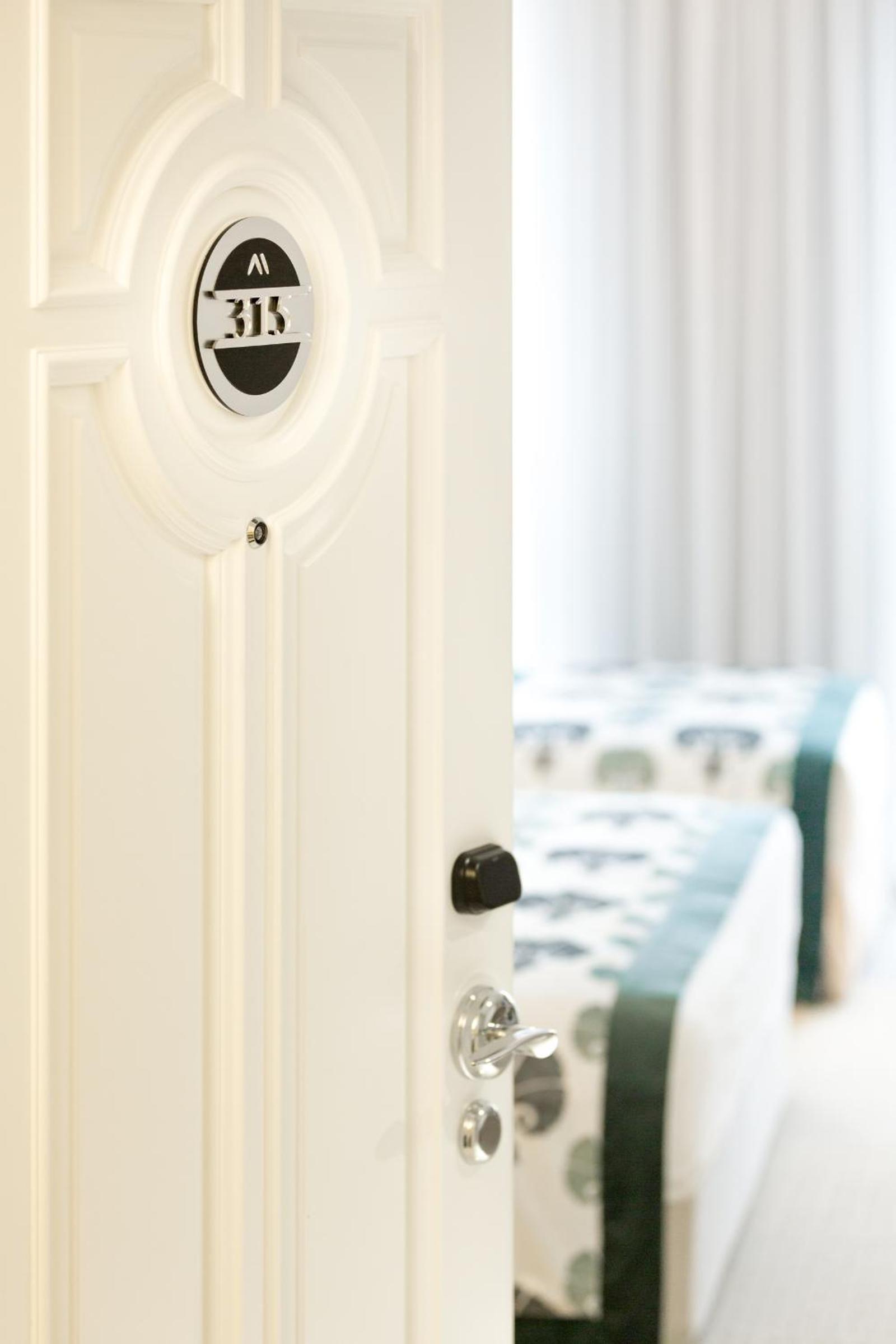 Metropolitan Hotels Taksim - Image 15