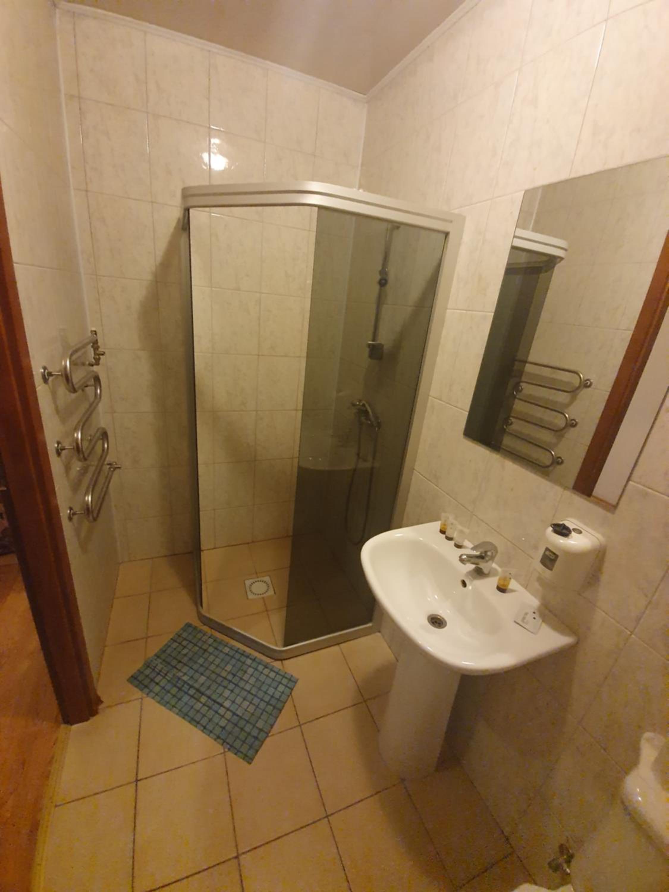Photo 18