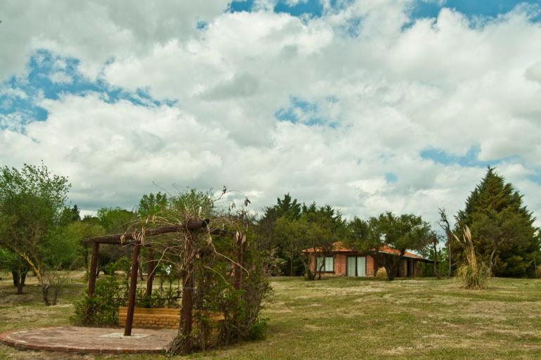 Yerba Buena casas de campo - Arroyo de los Patos