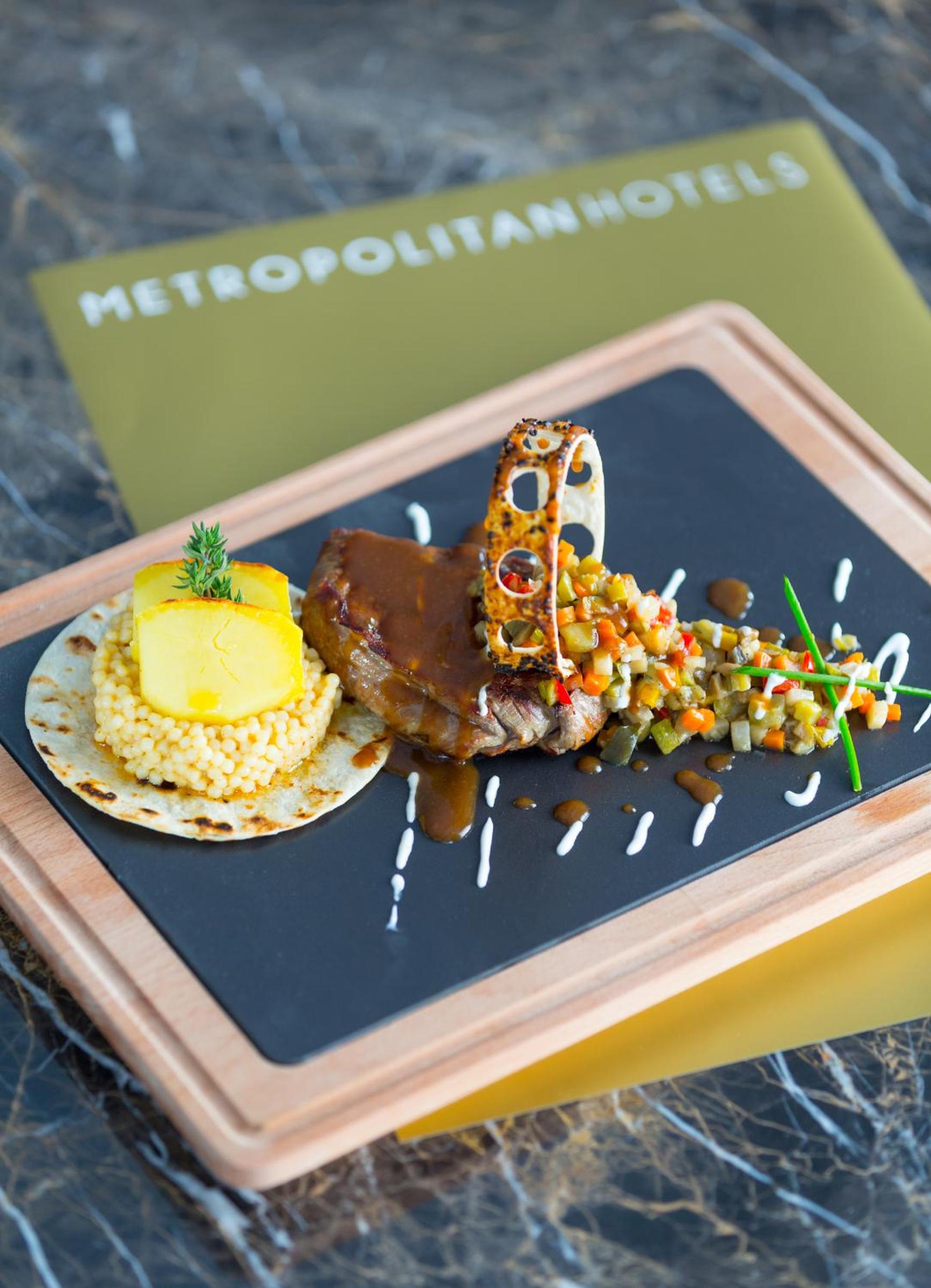 Metropolitan Hotels Taksim - Image 20