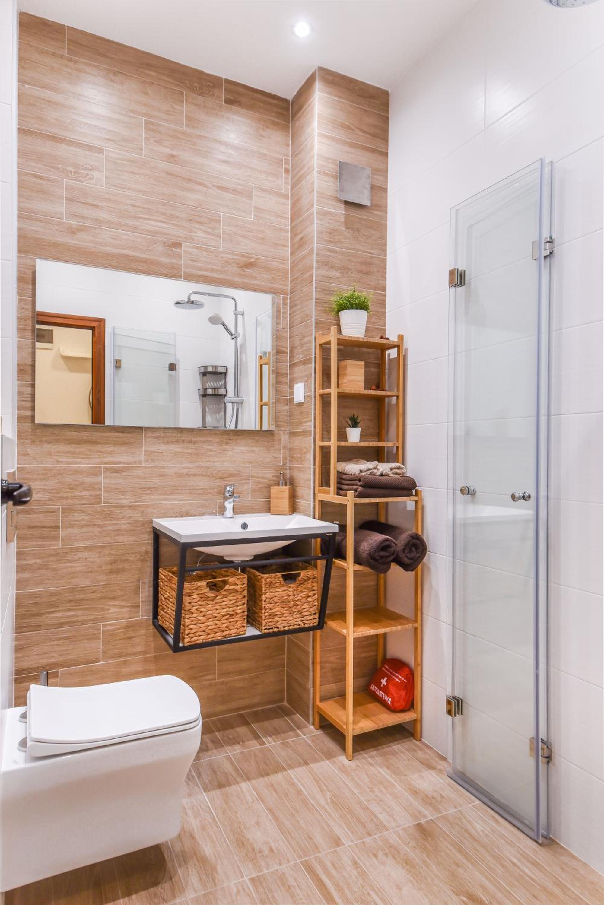 Bright 2BD Center Apartment - AC & Fast Wi-Fi by Flat Mаnager view 5