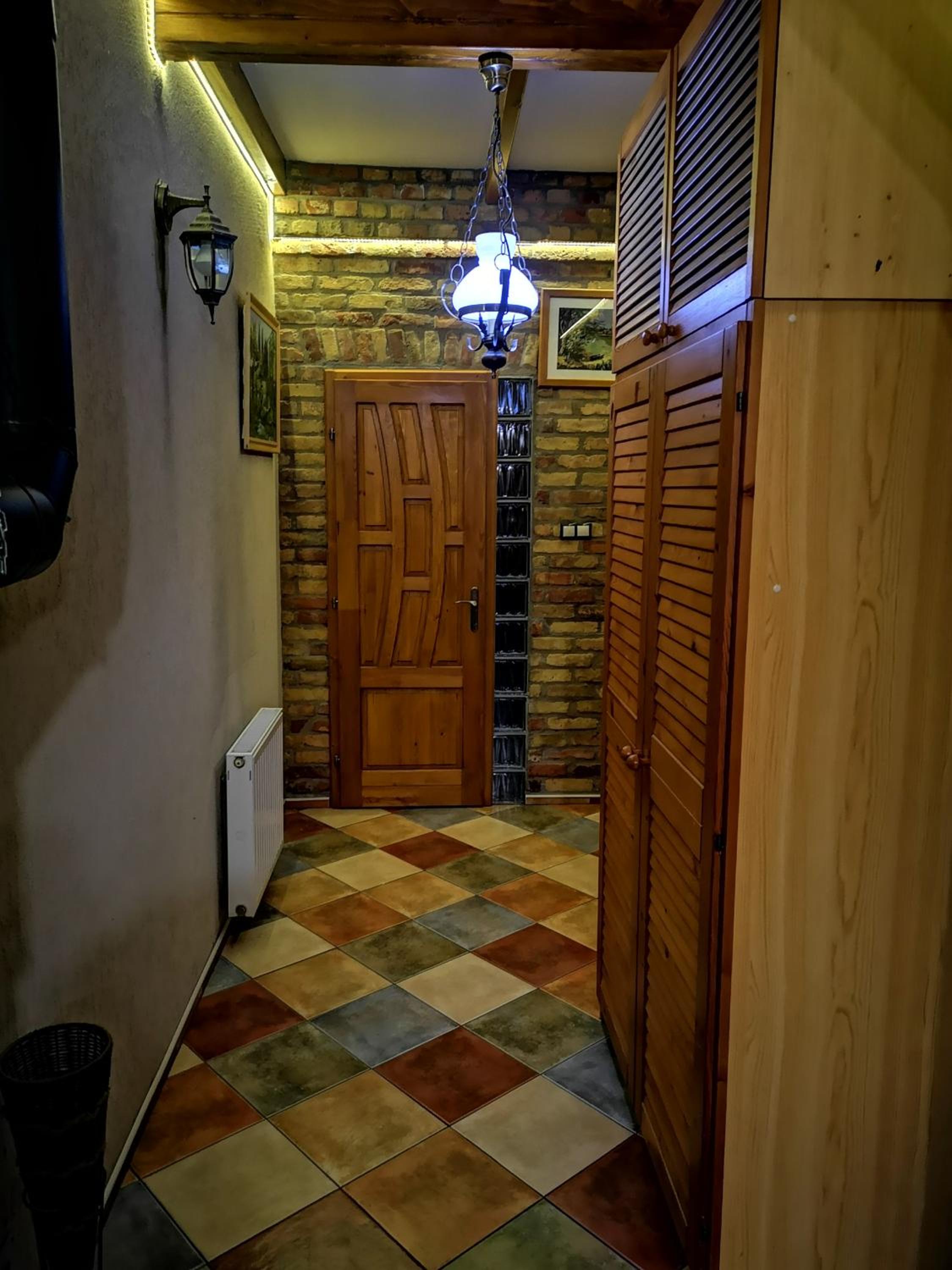 Photo 54