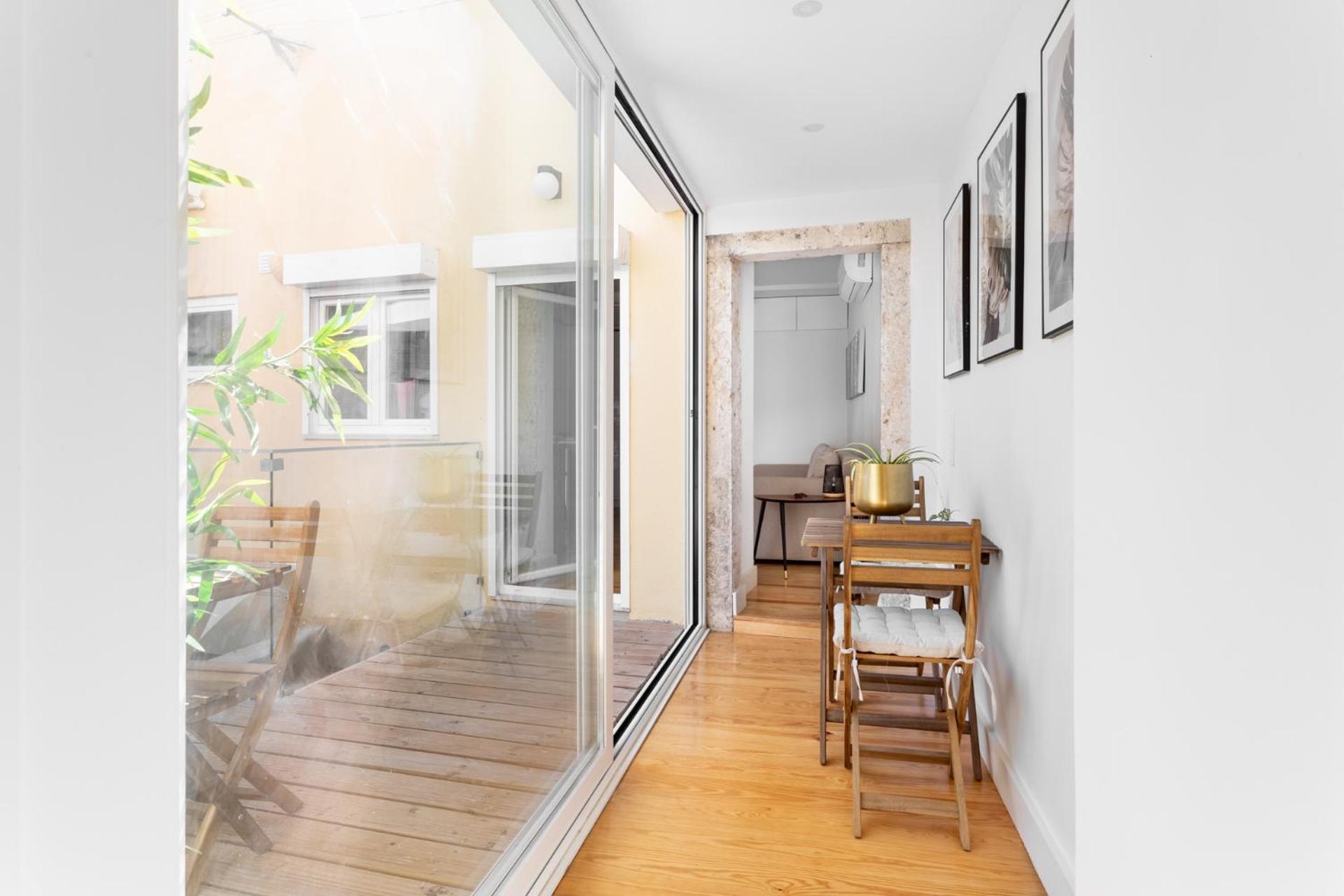 GuestReady - Sleek flat near the Botanical Garden view 2