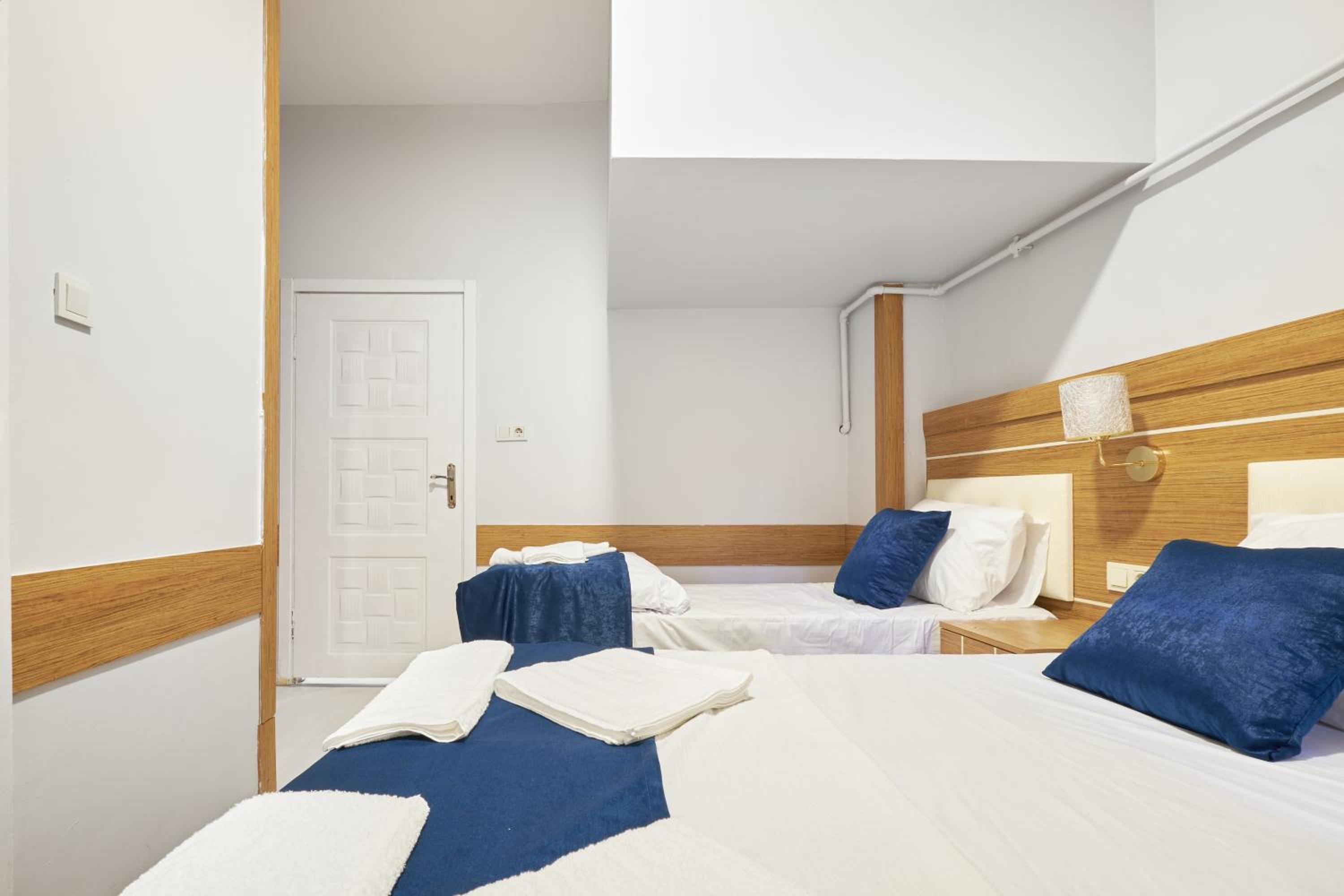 Central Suites Taksim - Image 24