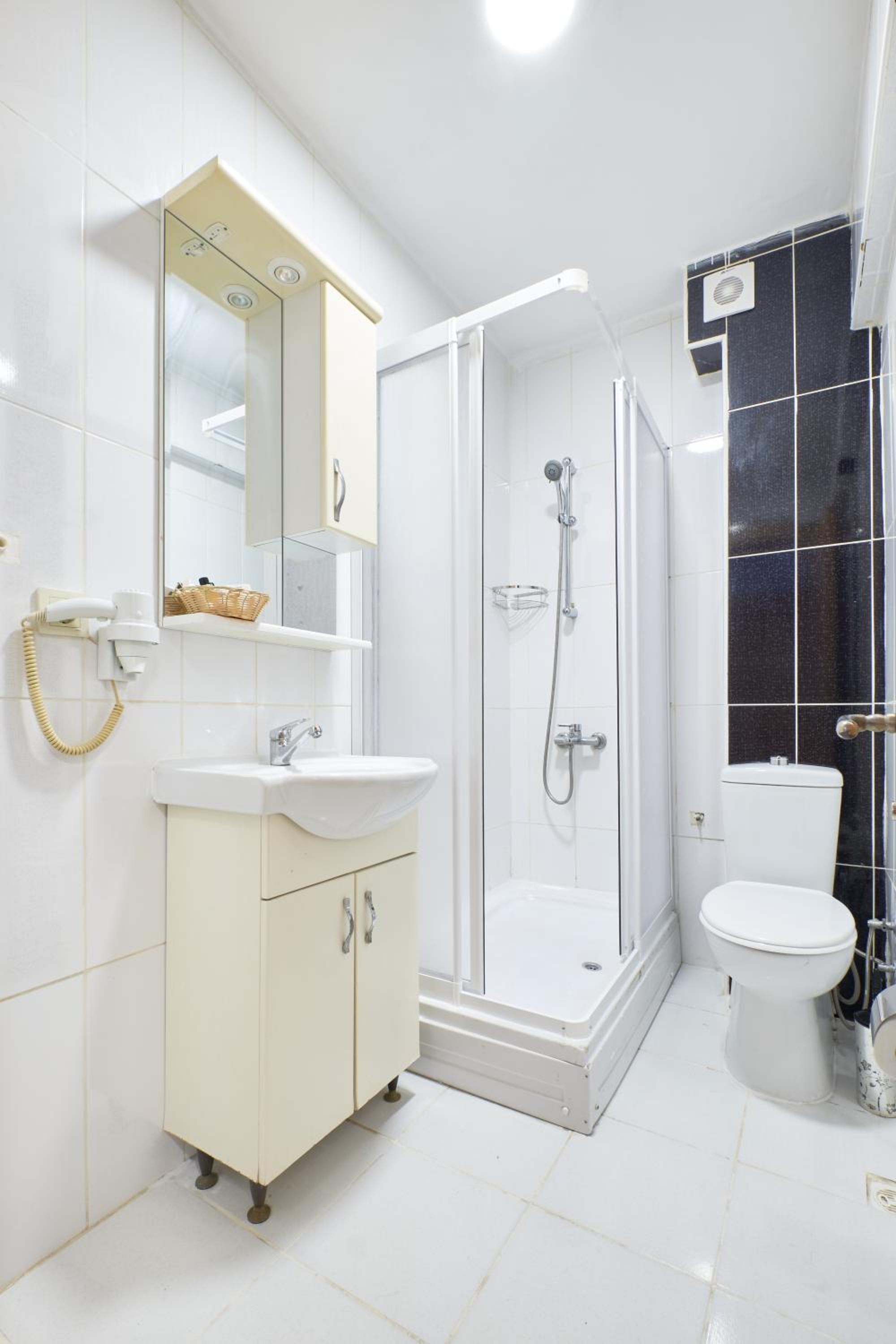 Central Suites Taksim - Image 61