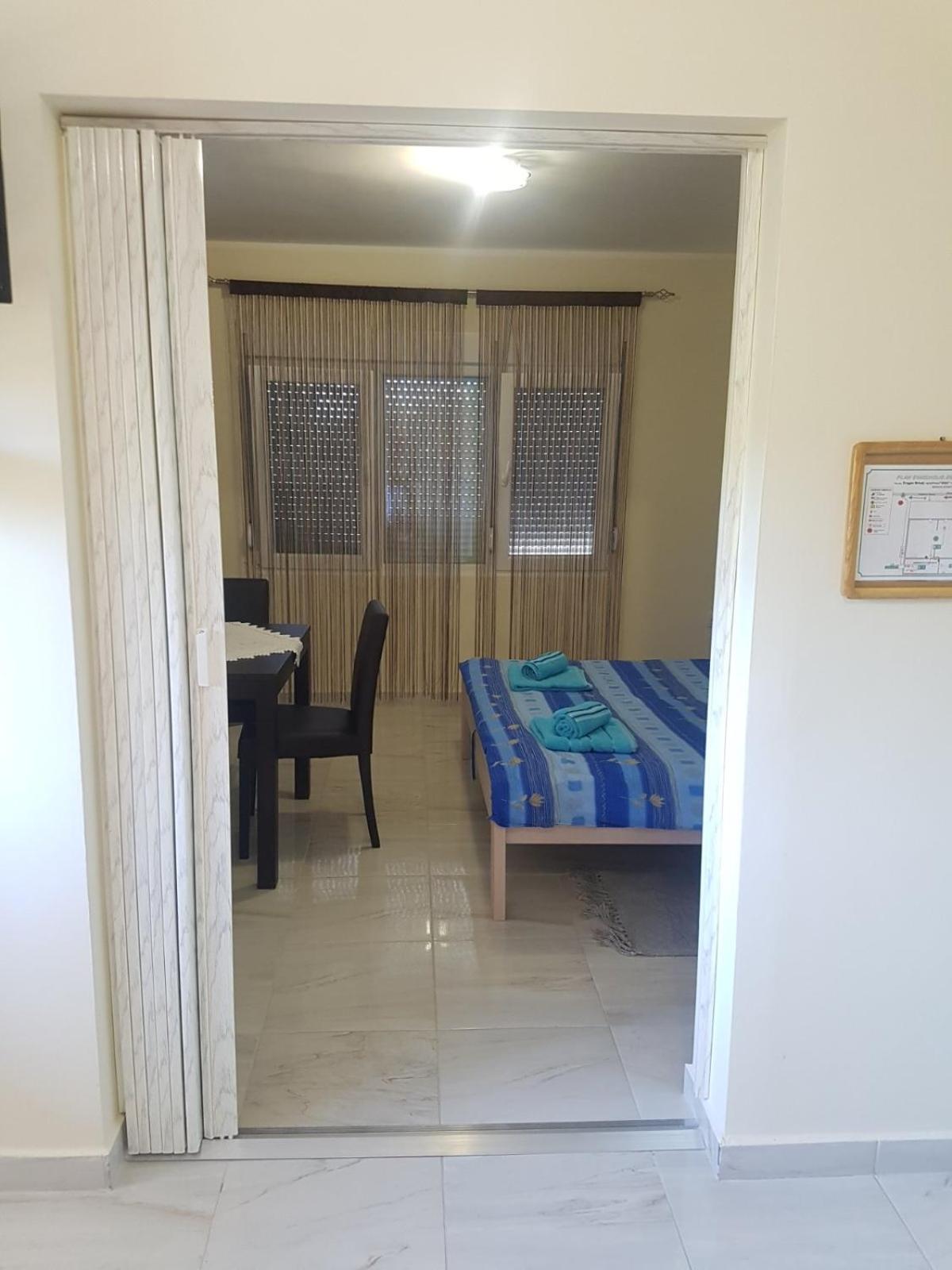 Apartmani Ana view 2