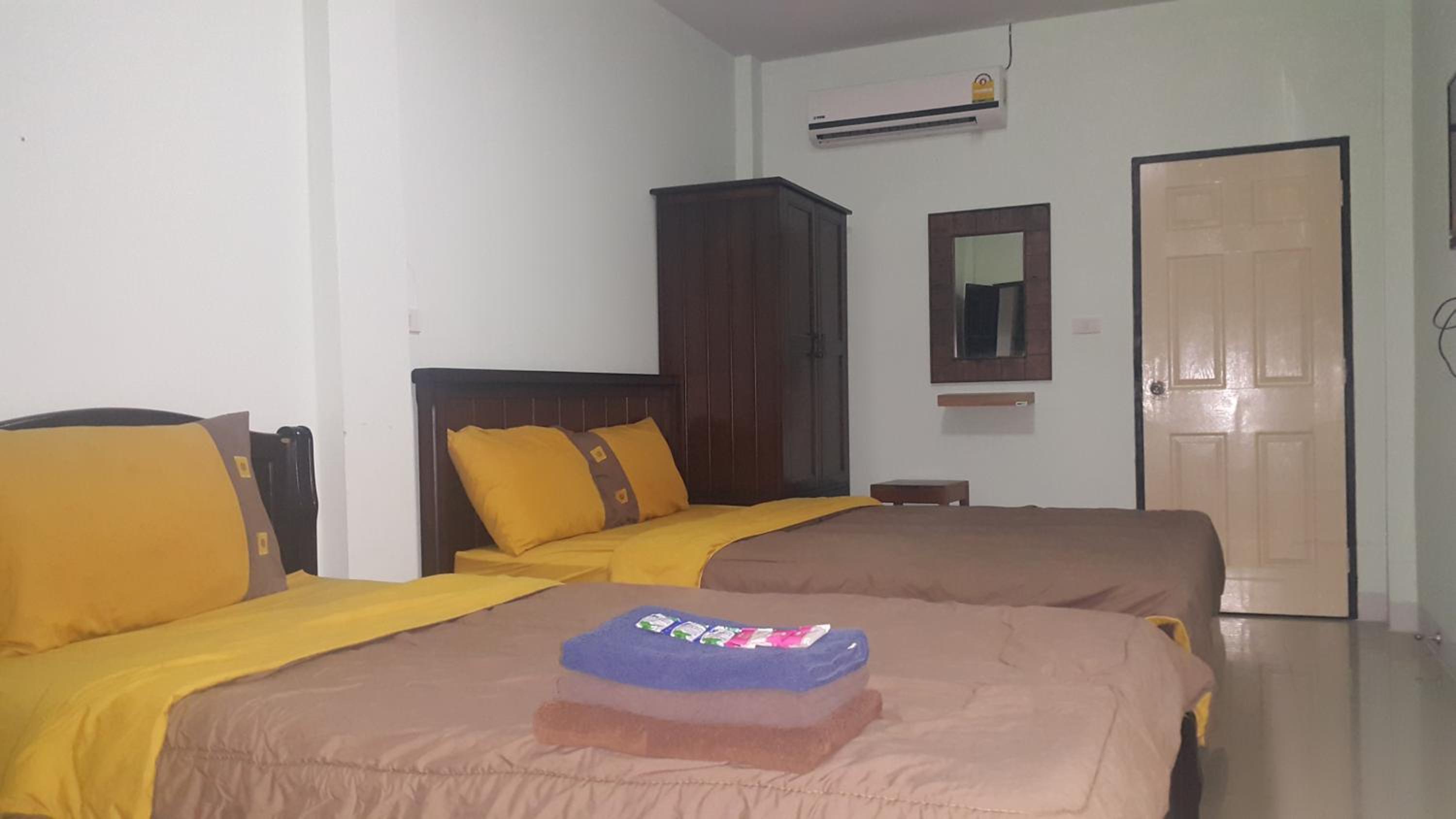 Rayonghouse Resort