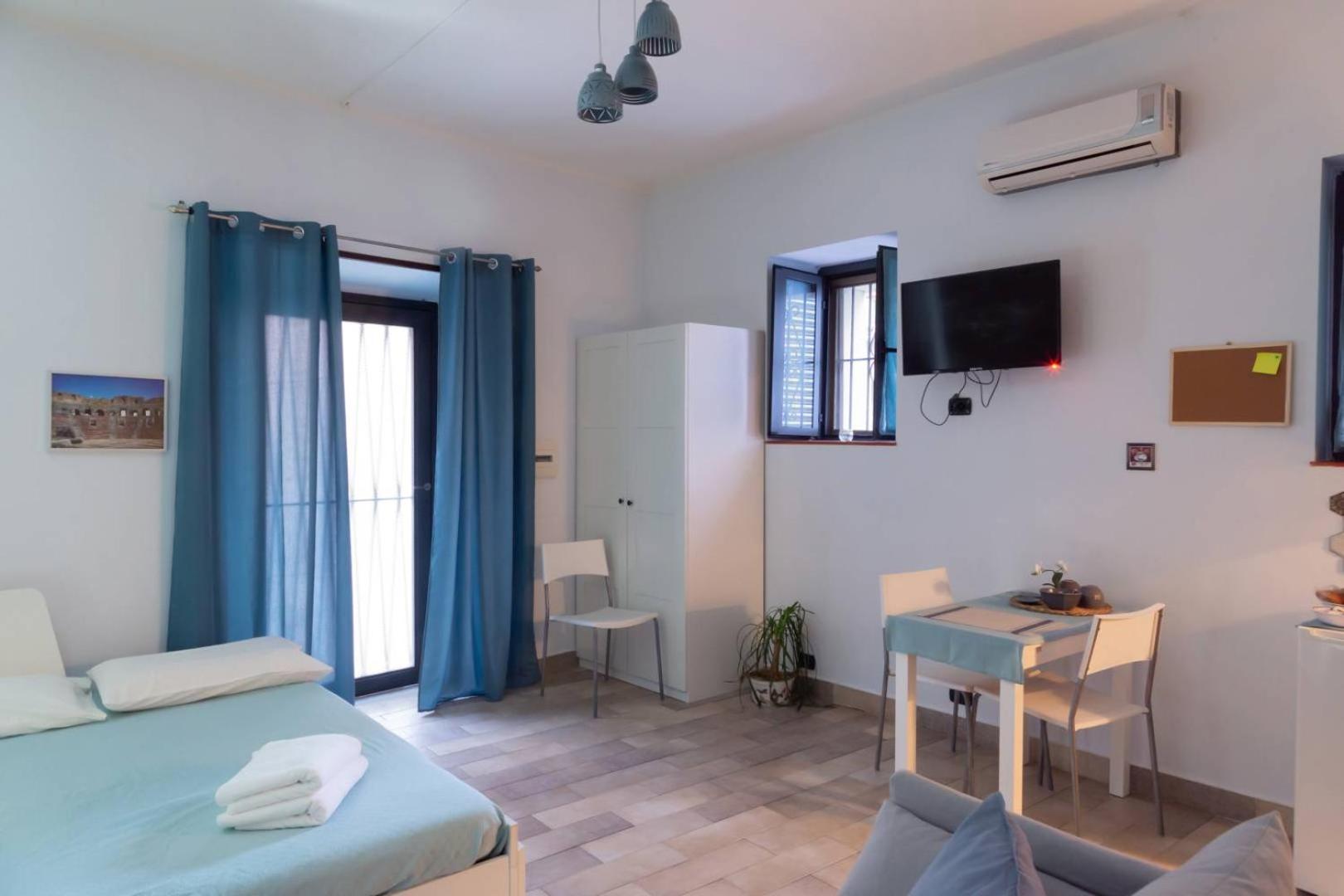 Civico 87 en Benevento — hotel room