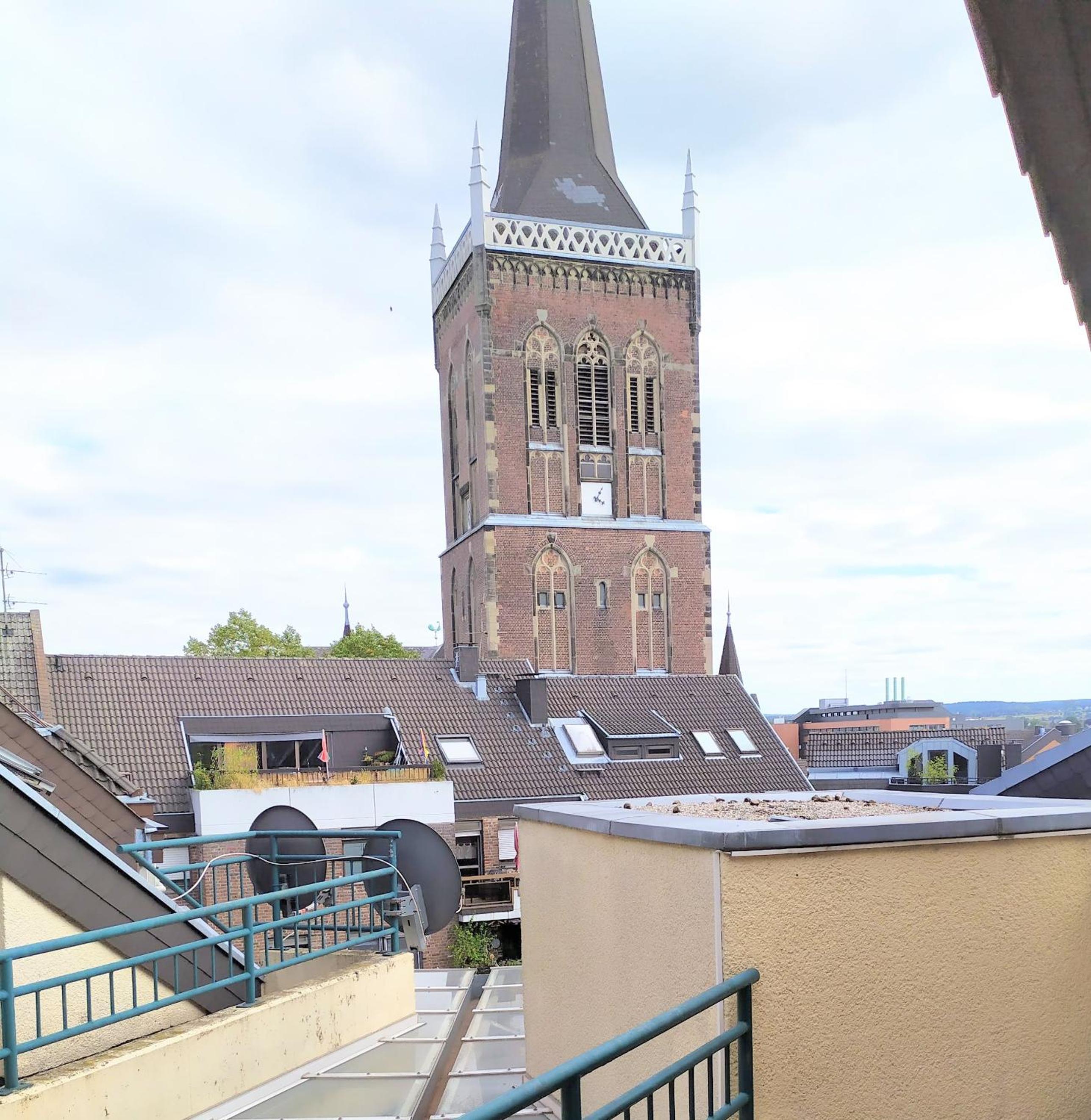 Super Penthouse #9 oder Studio #6 mit Aufzug, Terrasse & Wintergarten im Zentrum view 2