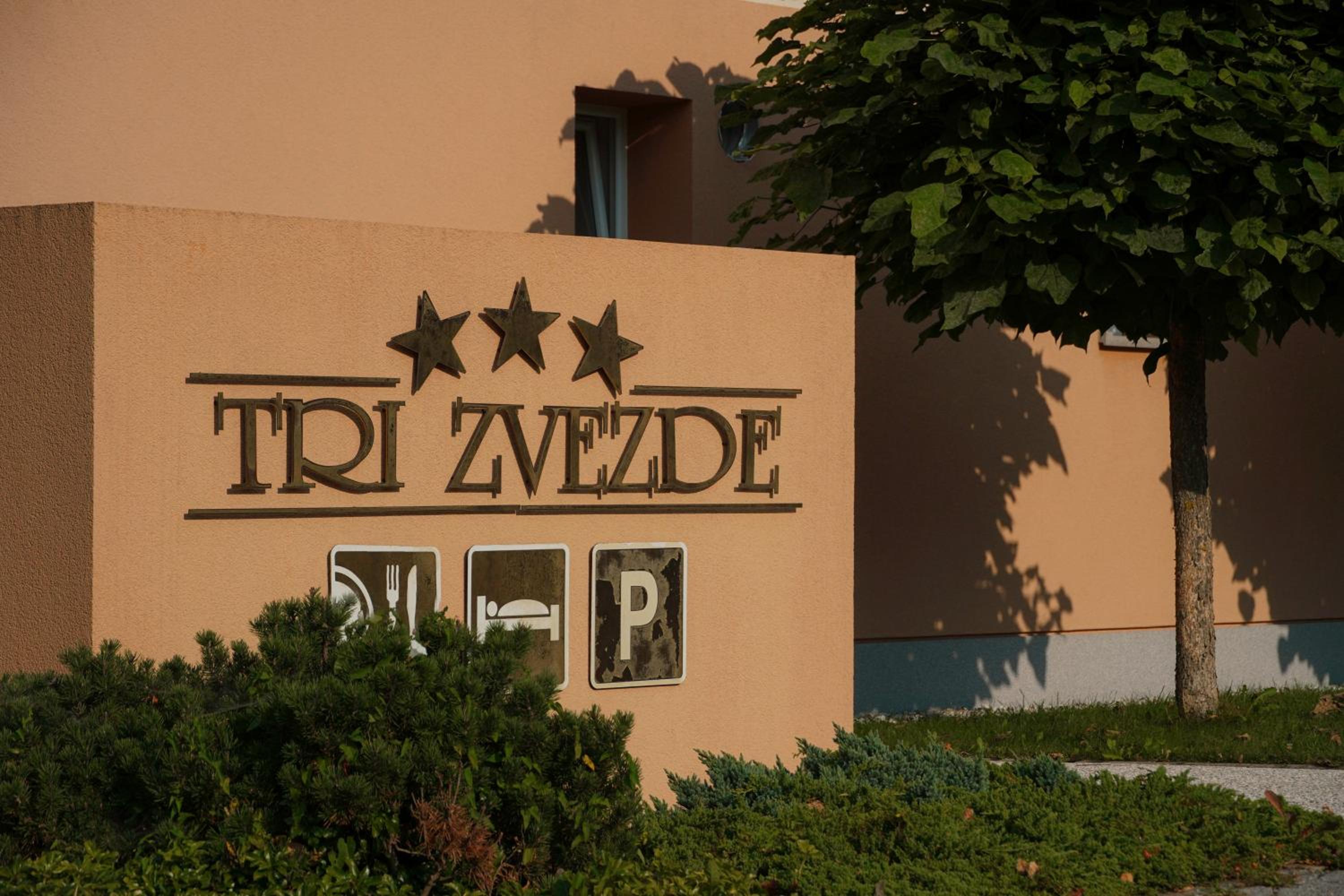 Guest House Tri Zvezde view 3