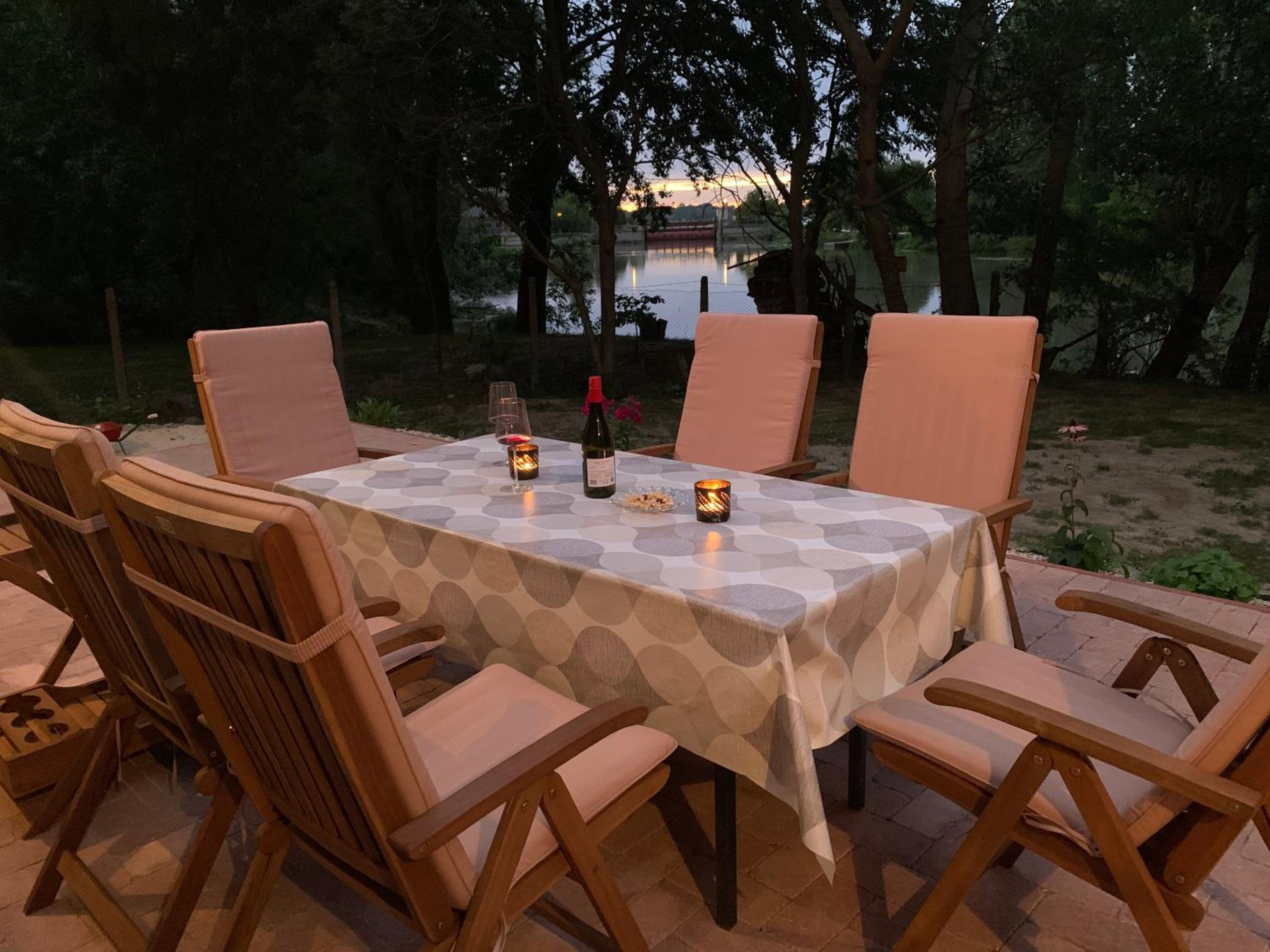 Luxury Cottage by Little Danube - Pista & Magduska view 5