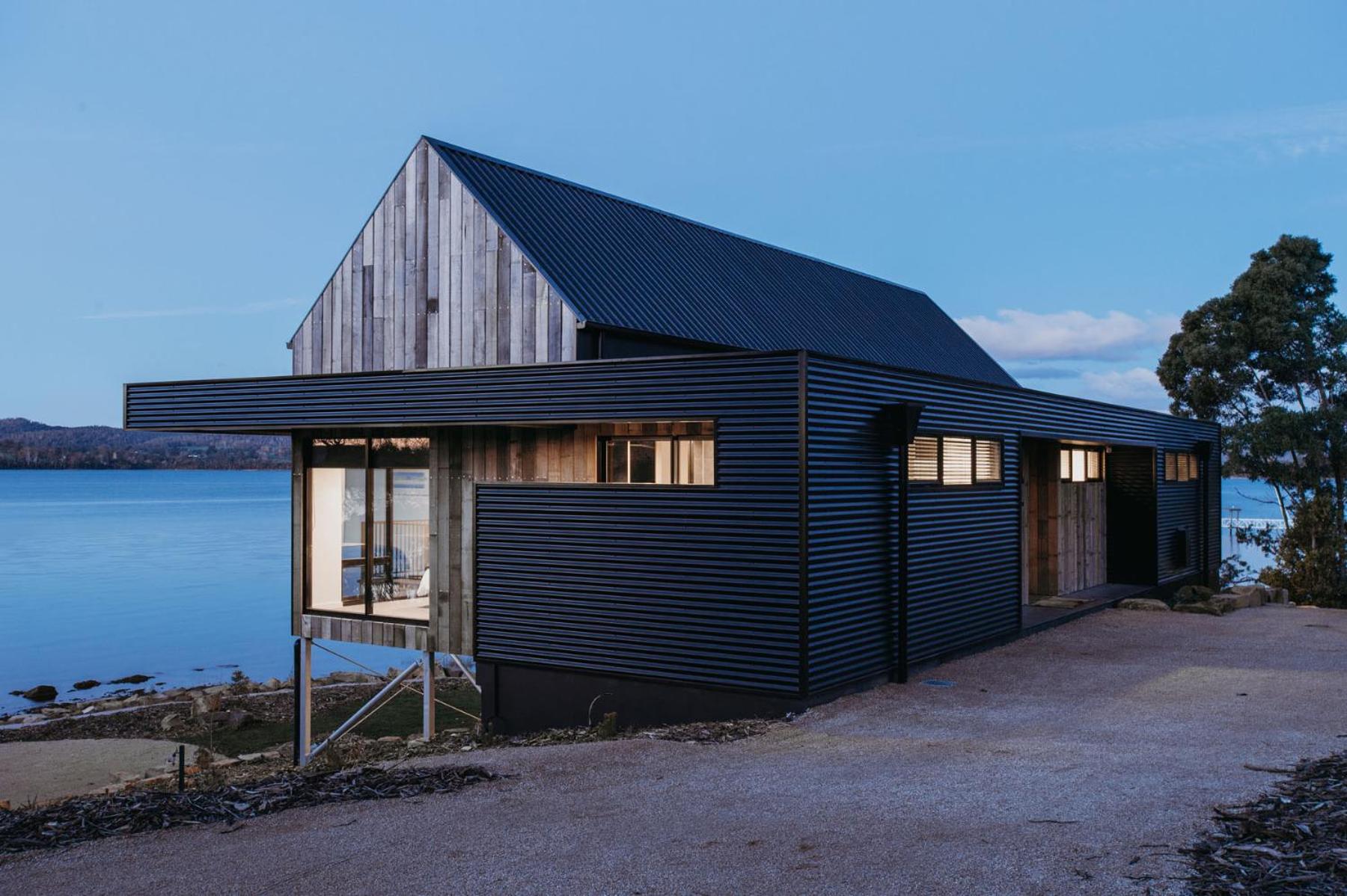 Deviot Boat House