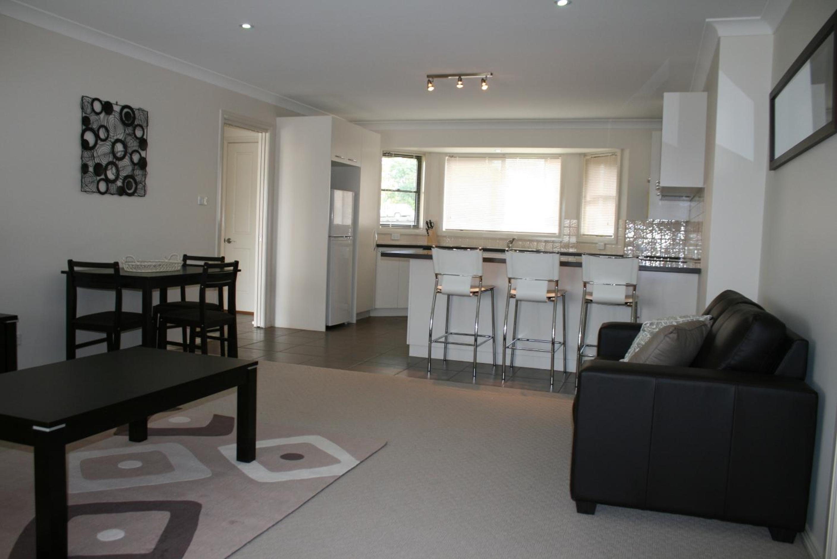 Breakaway Apartments
