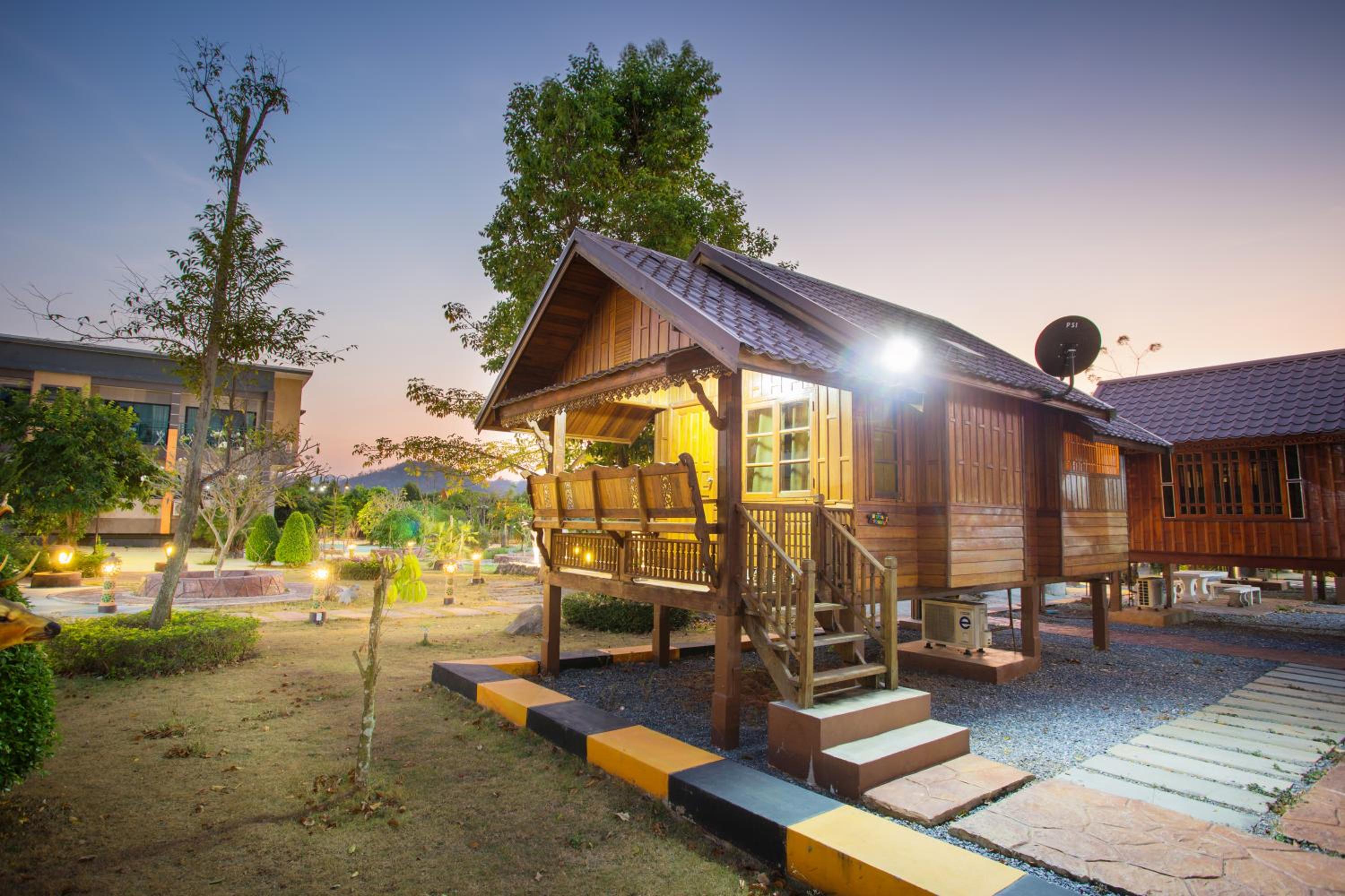 Hotel Grandsiri Resort KhaoYai - Image 1