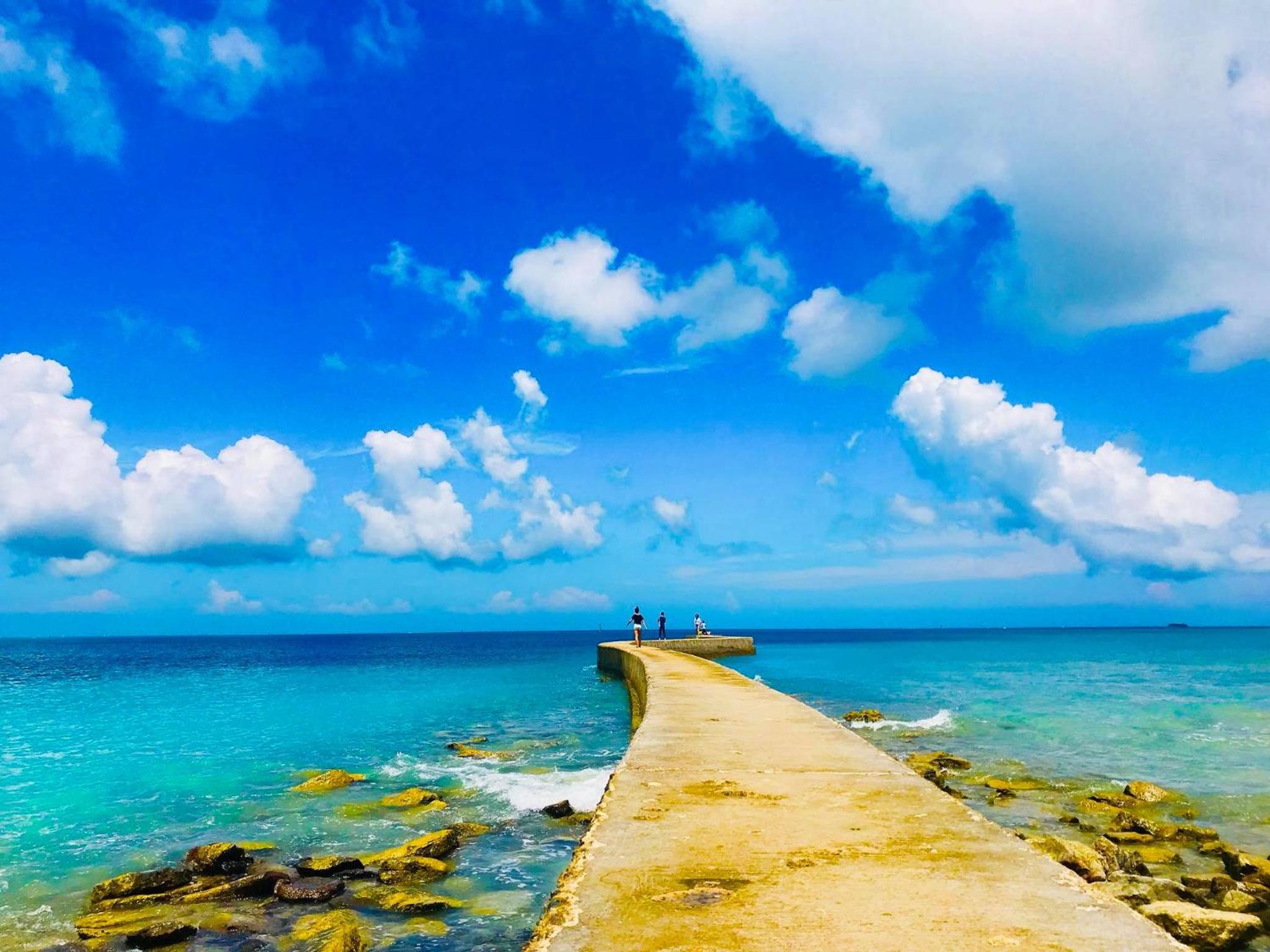 Beachcastle & Sea View Villa