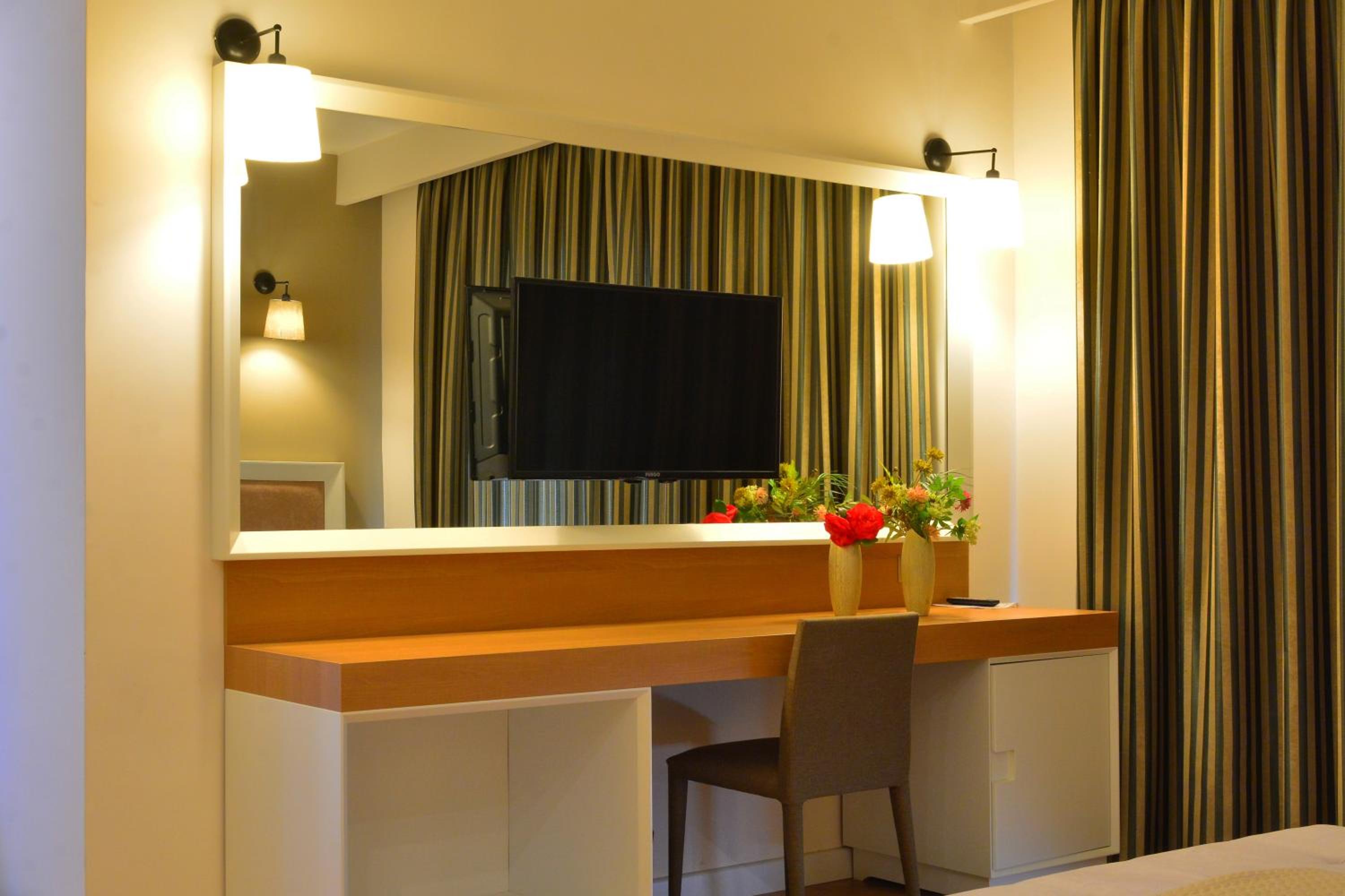 Sandy Beach Resort