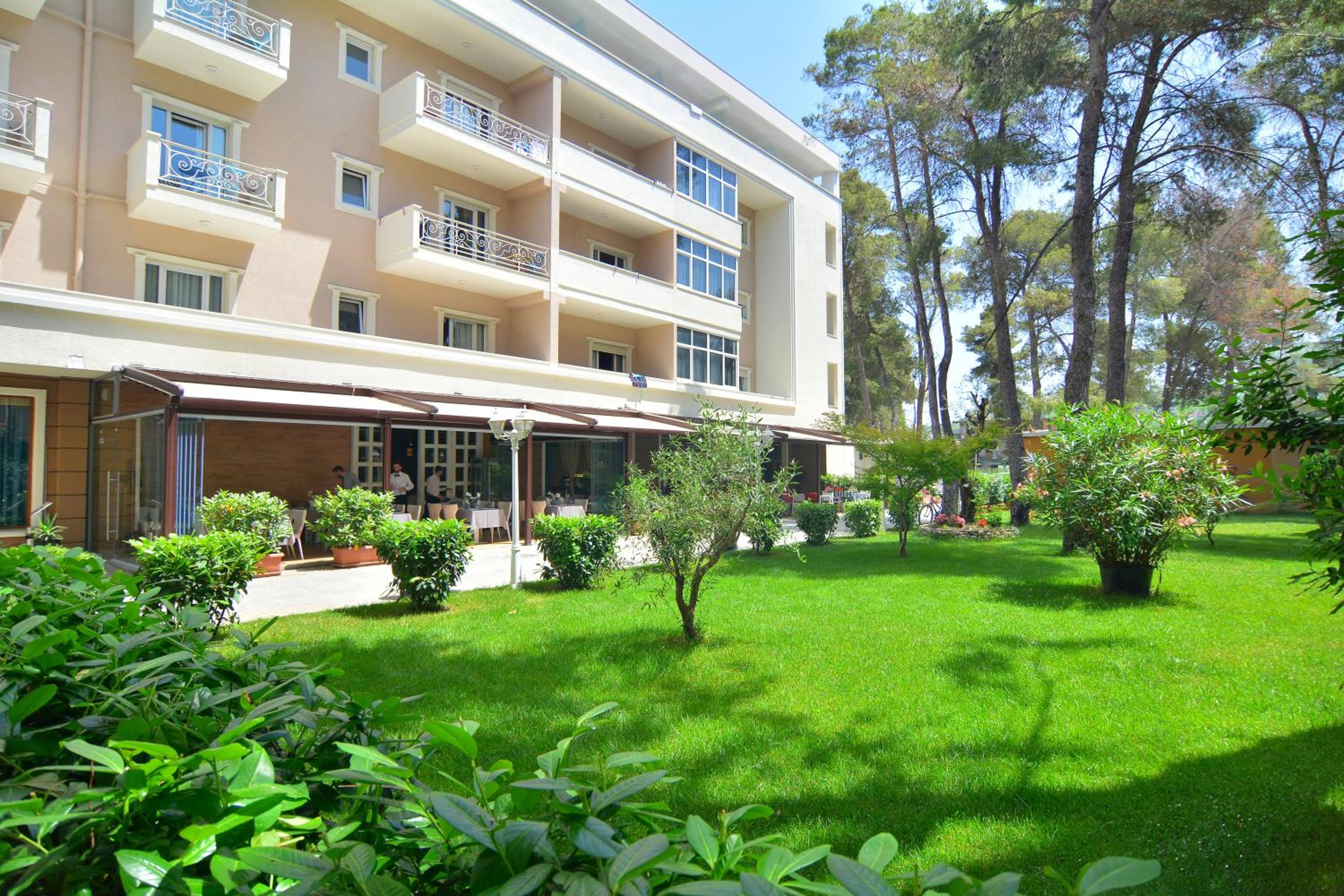 Sandy Beach Resort