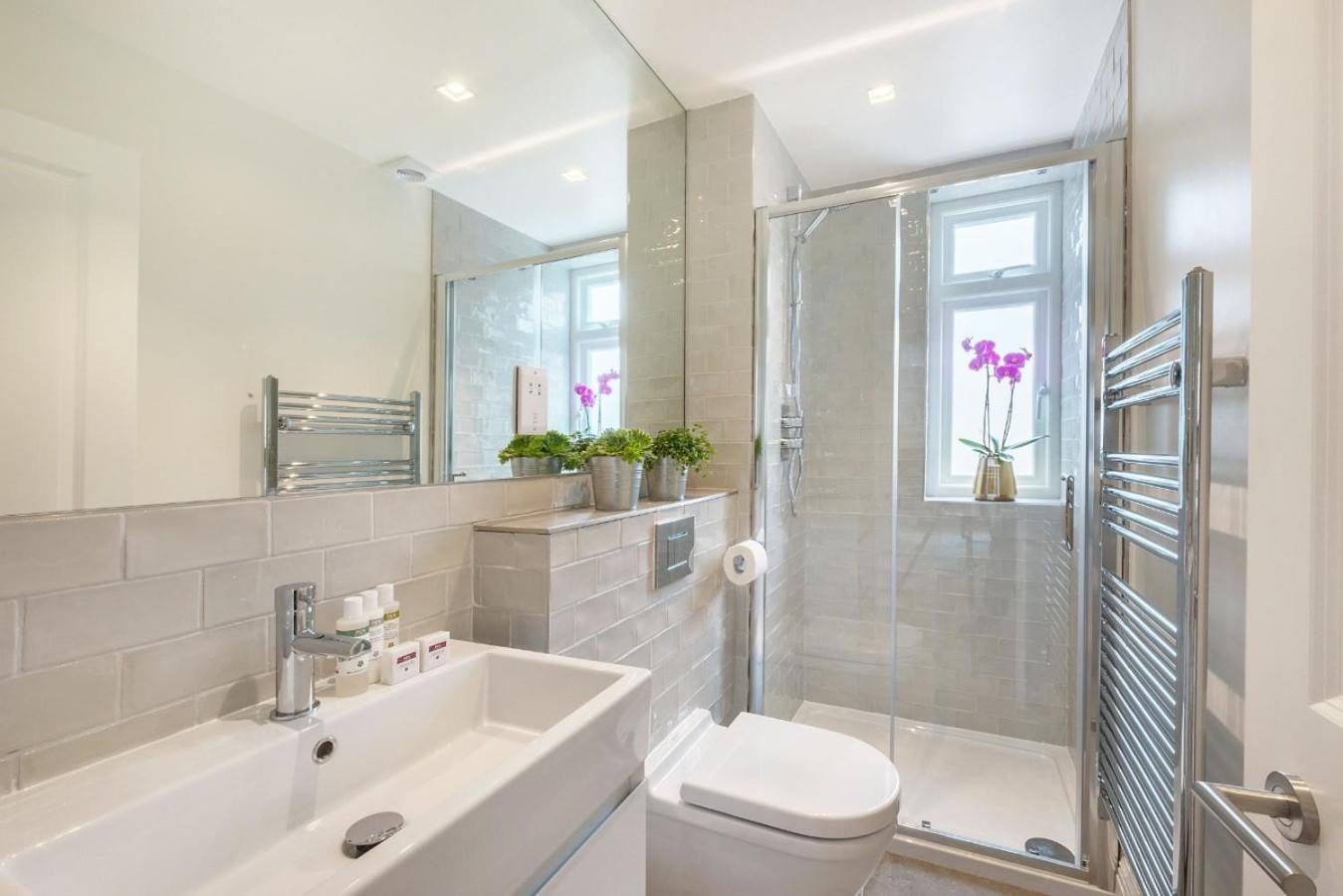 Marylebone - Wyndham Street by Viridian Apartments