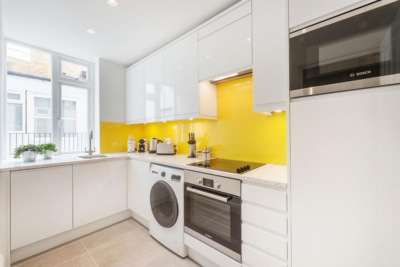 Marylebone - Wyndham Street by Viridian Apartments