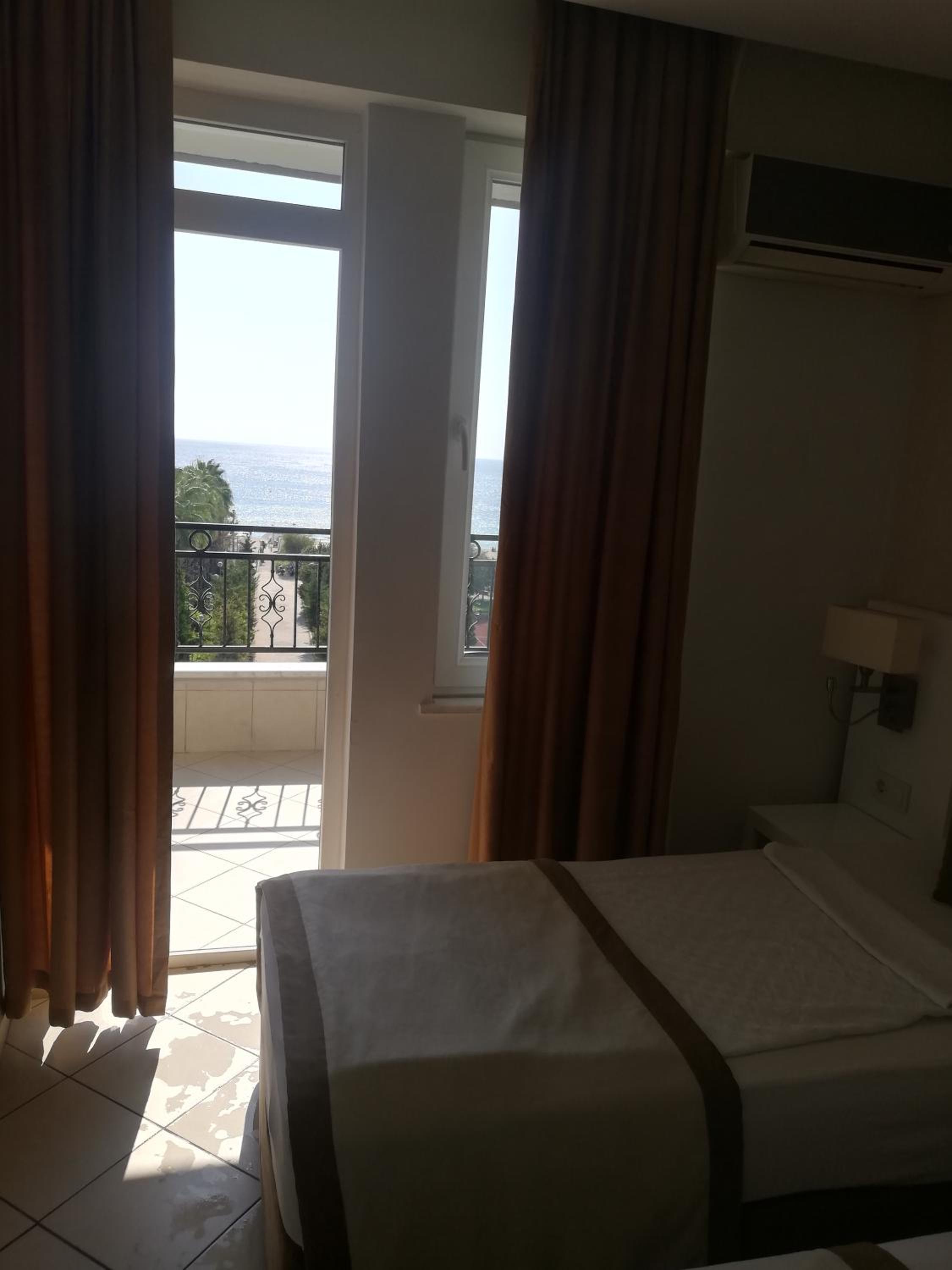 Havana Apart Hotel - Image 17