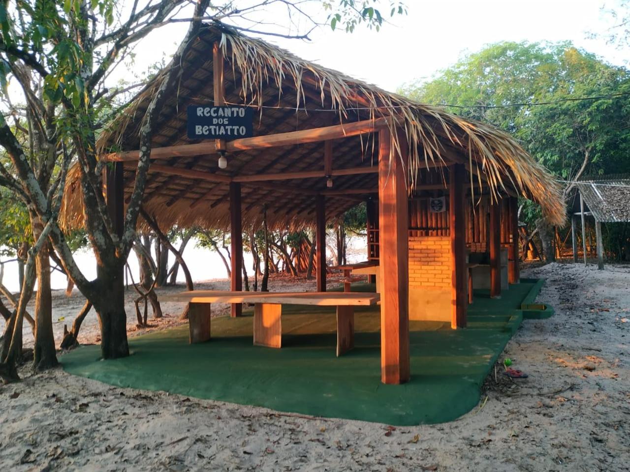 Casa na Praia de Ponta de Pedras